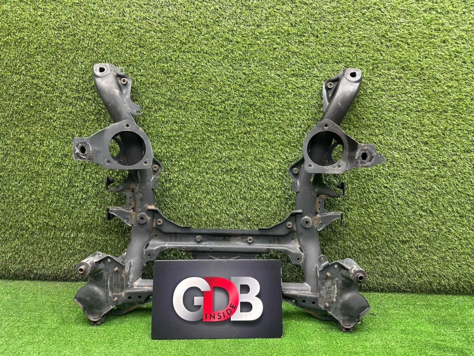 Подрамник BMW 3 series 31106872121 F30, передний