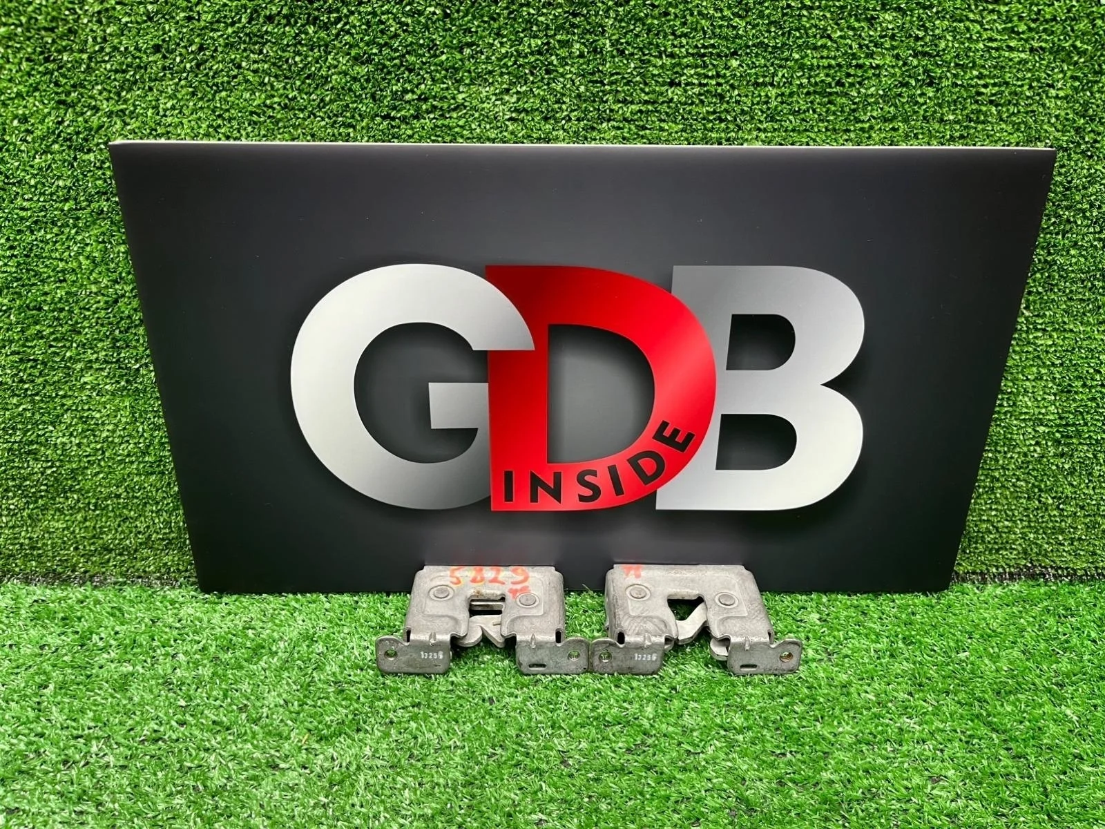 Замок капота BMW 6 Series 2006 51237008755 E64 N62B48B, передний