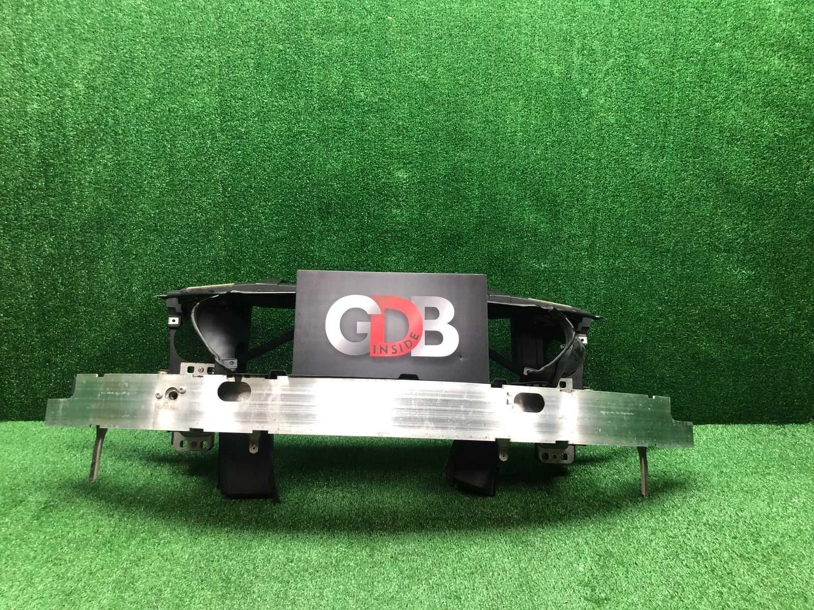 Телевизор BMW 6 Series 2003 51117185487 E63 N62B44A