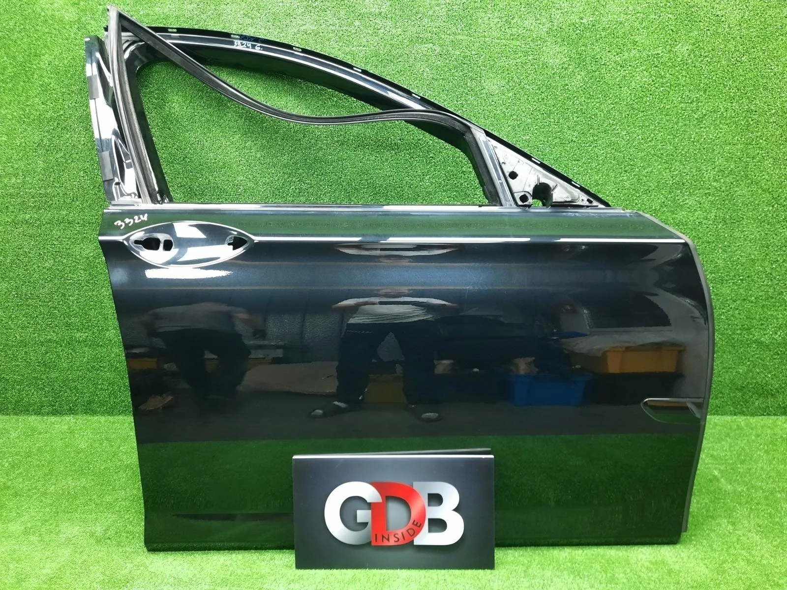 Дверь BMW 7 series 08.05.2013 41007203978 F01 N55B30A, передняя правая