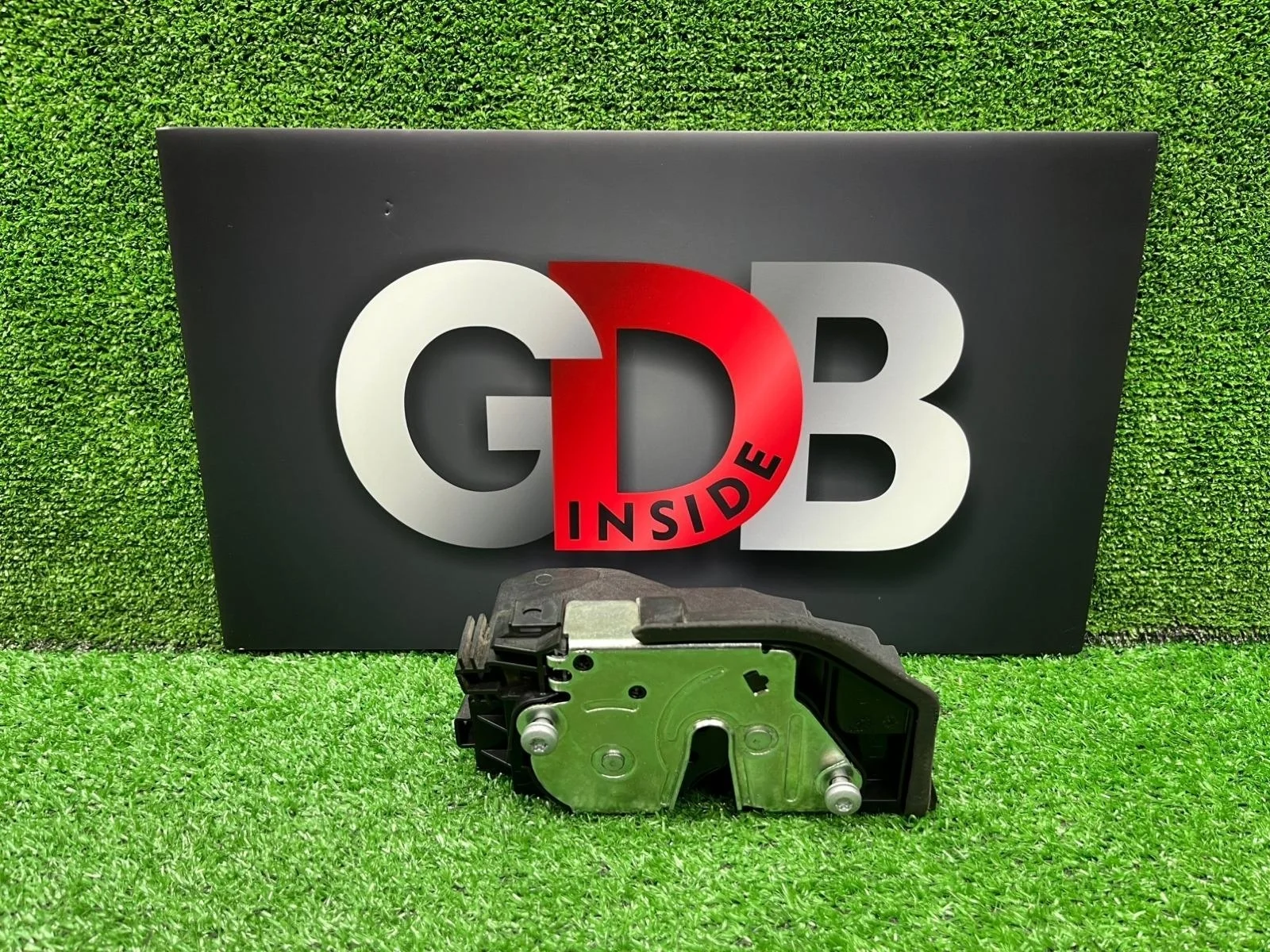 Замок двери BMW 5 series 23.09.2010 51217202145 F11 N52B25AF, передний левый