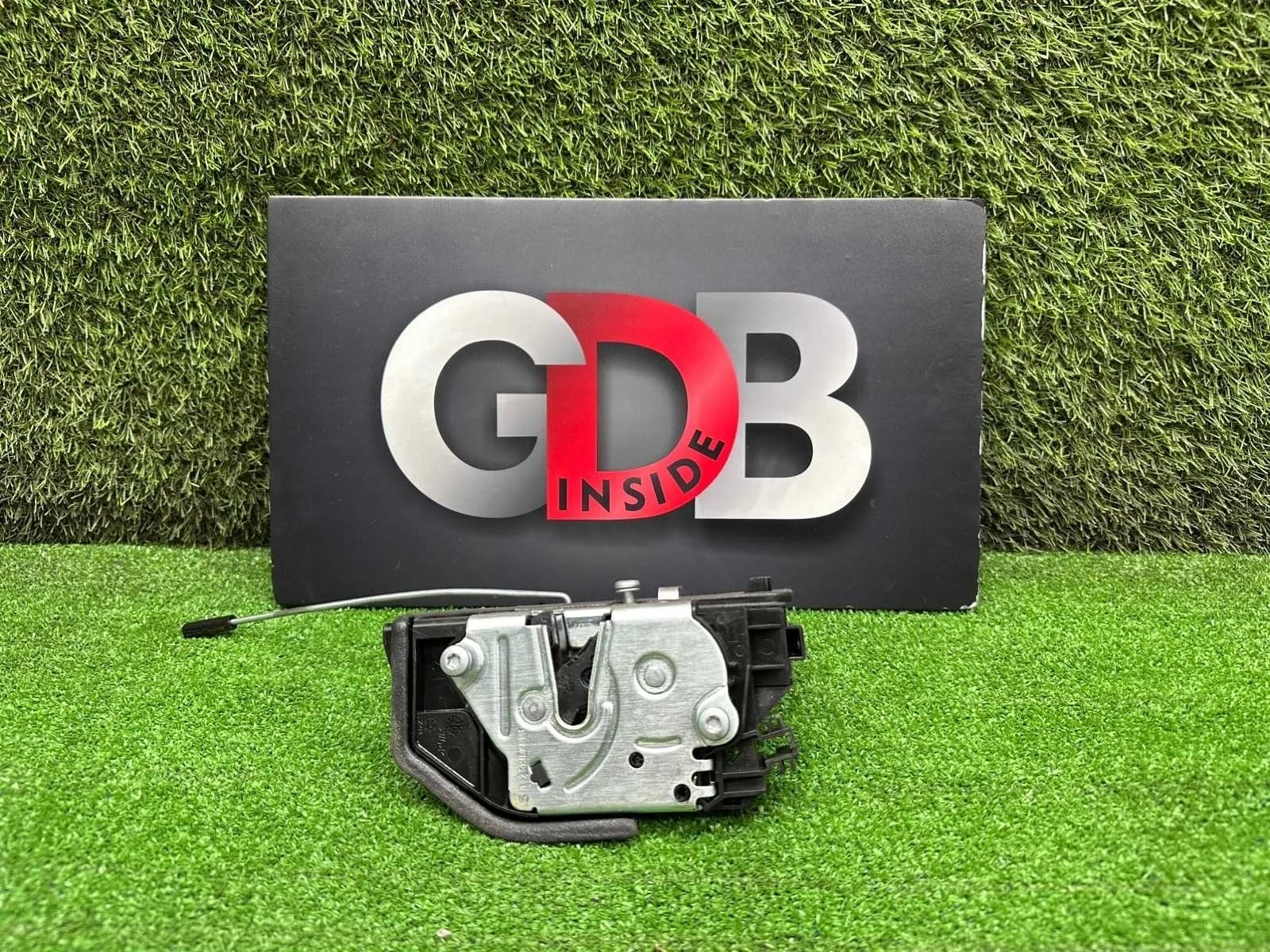 Замок двери BMW 5 series 20.02.2013 51217202145 F10 N20B20B, передний левый