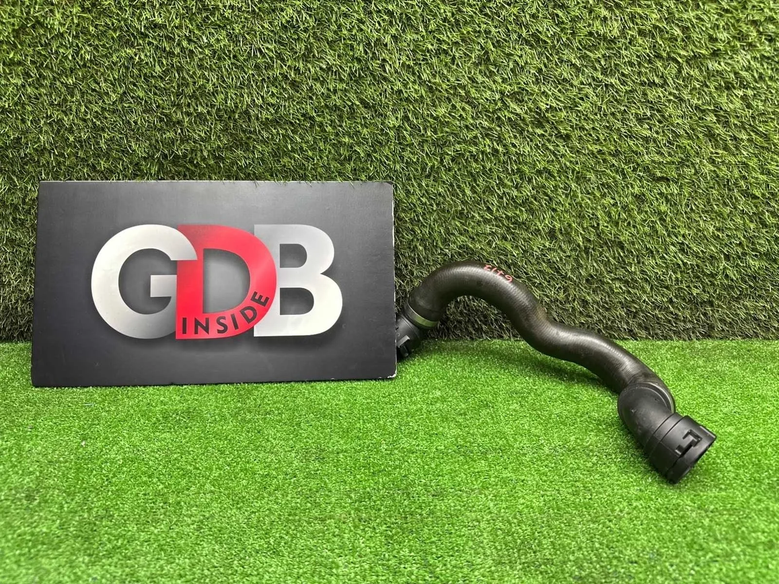 Патрубок системы охлаждения BMW X1 23.09.2011 17127612445 E84 N20B20A