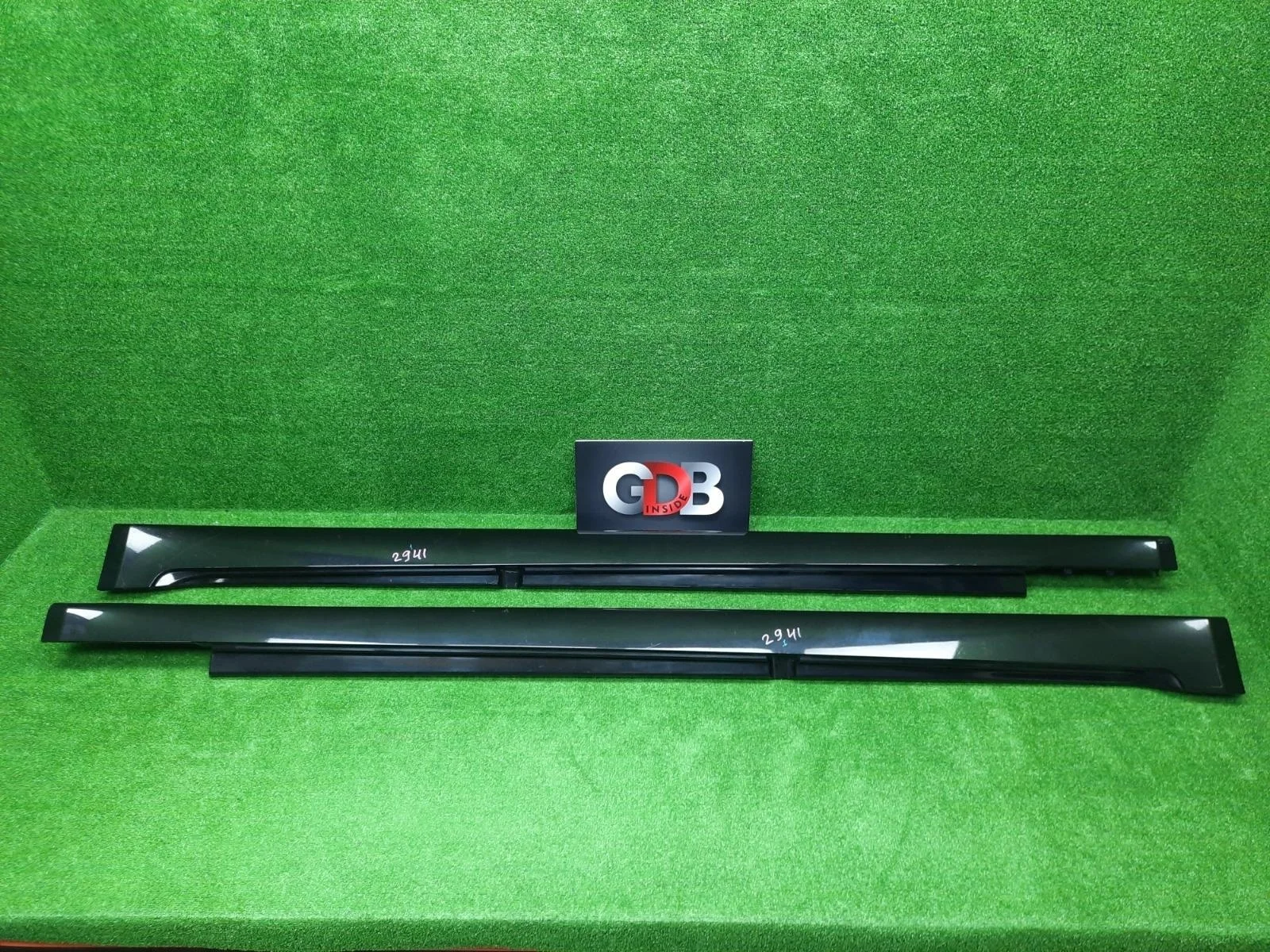 Накладки порогов Bmw 7 Series 10.08.2012 51777225837 F01 N55B30A