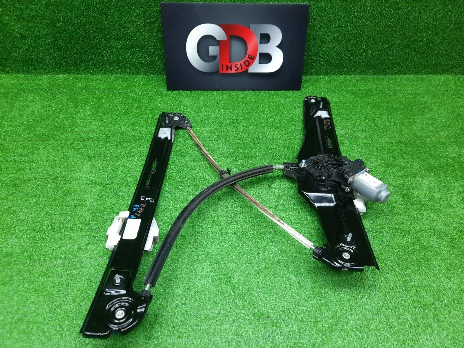 Мотор и механизм стеклоподъёмника BMW X3 2012 51357382135 F25 N55B30A, передний правый