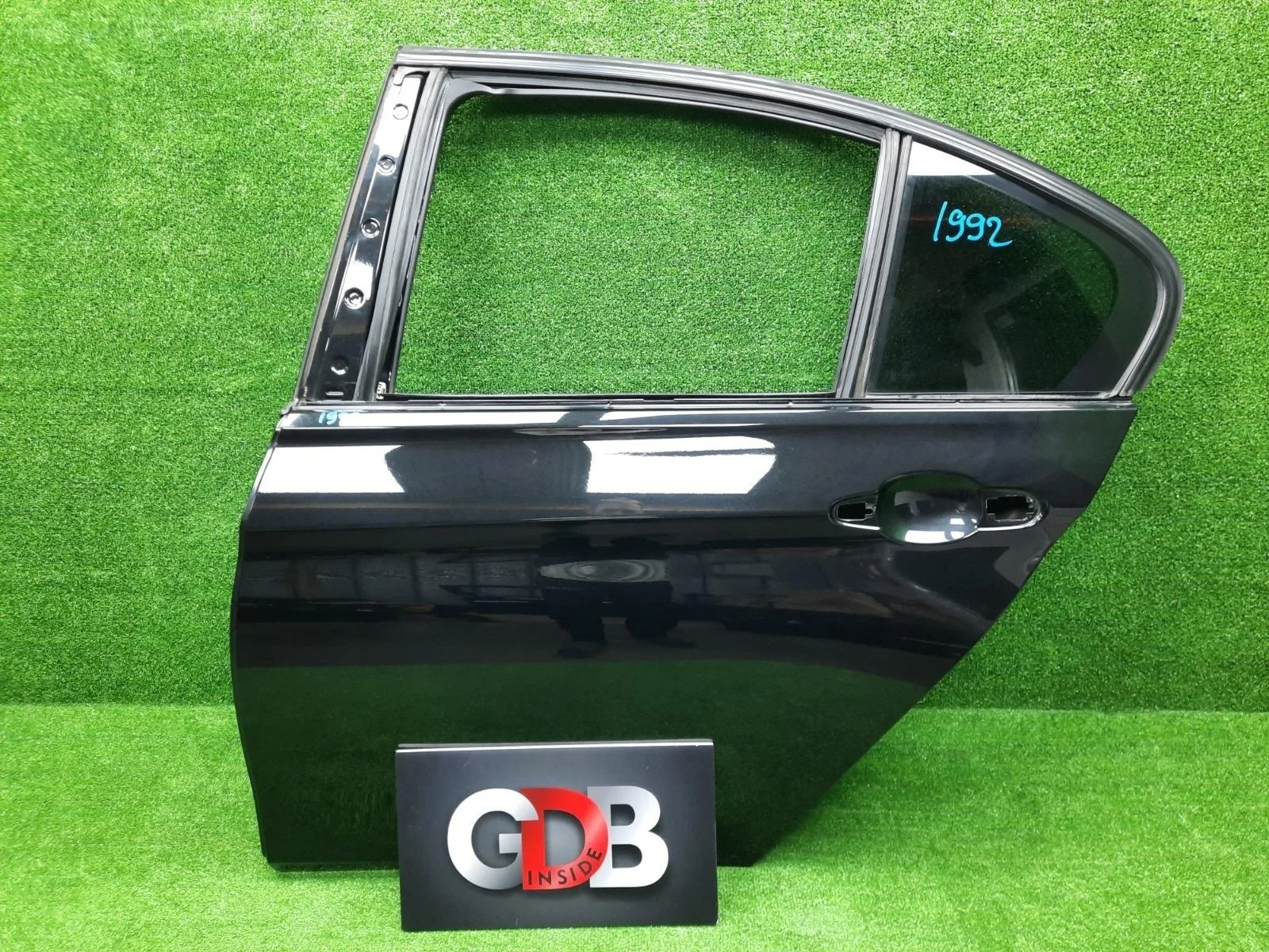 Дверь BMW 3 series 16.01.2013 41007298513 F30 N20B20B, задняя левая