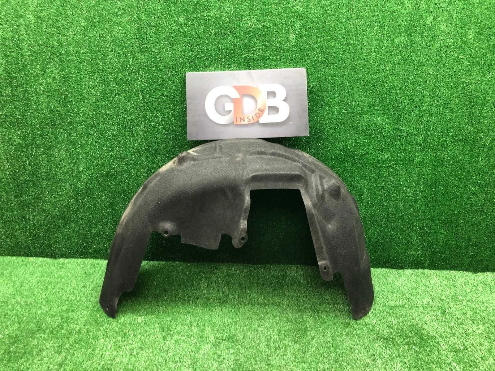 Подкрылок BMW 1 series 2013 51717241858 F20 N13B16A, задний правый