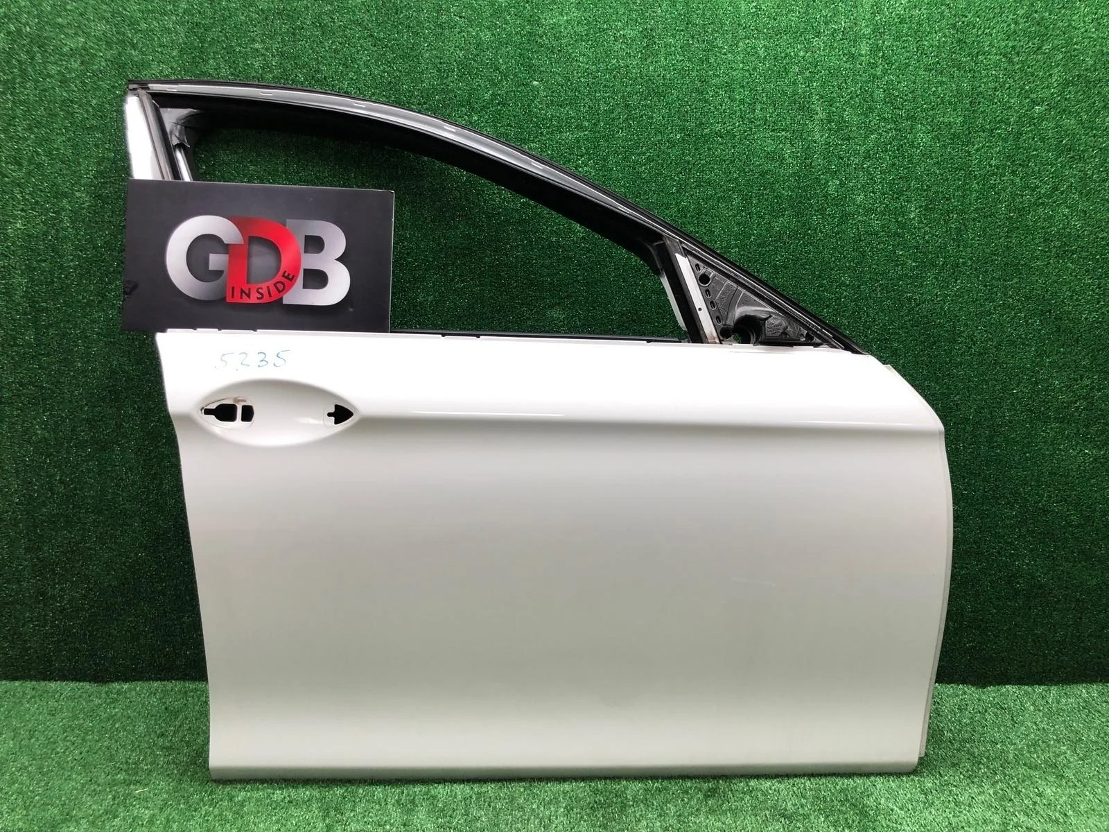 Дверь BMW 5 series 2013 41007206108 F10 N55B30A, передняя правая