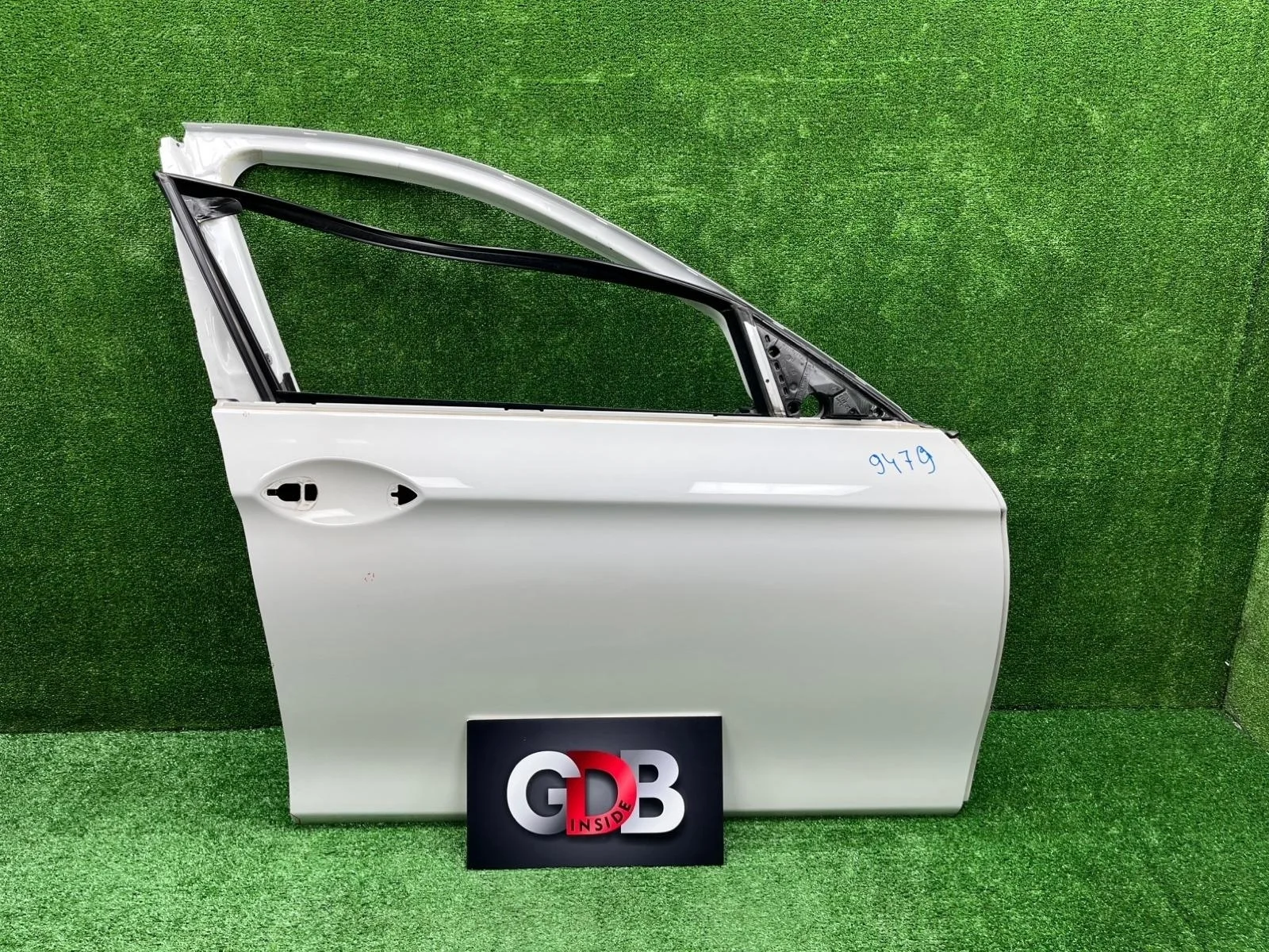 Дверь BMW 5 series 2012 41007206108 F10 N20B20B, передняя правая