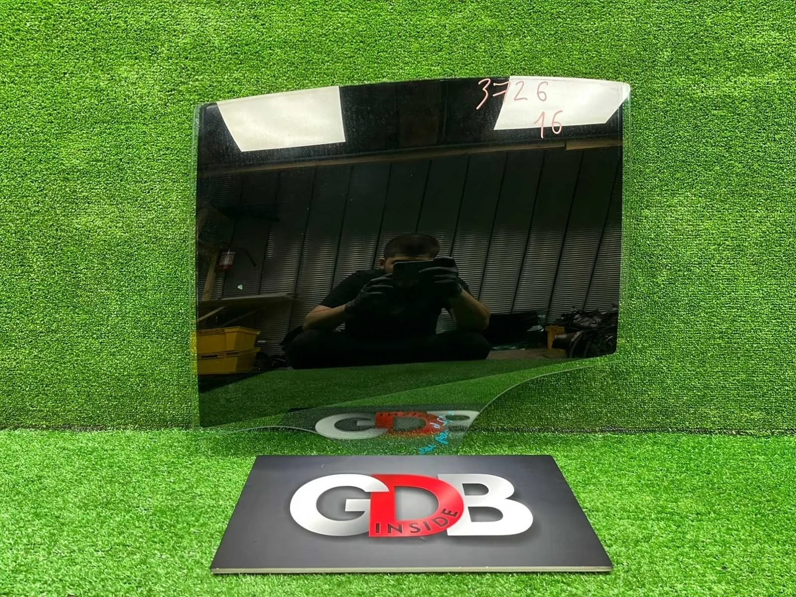 Стекло двери BMW 3 series 19.09.2012 51357259819 F30 N55B30A, заднее левое