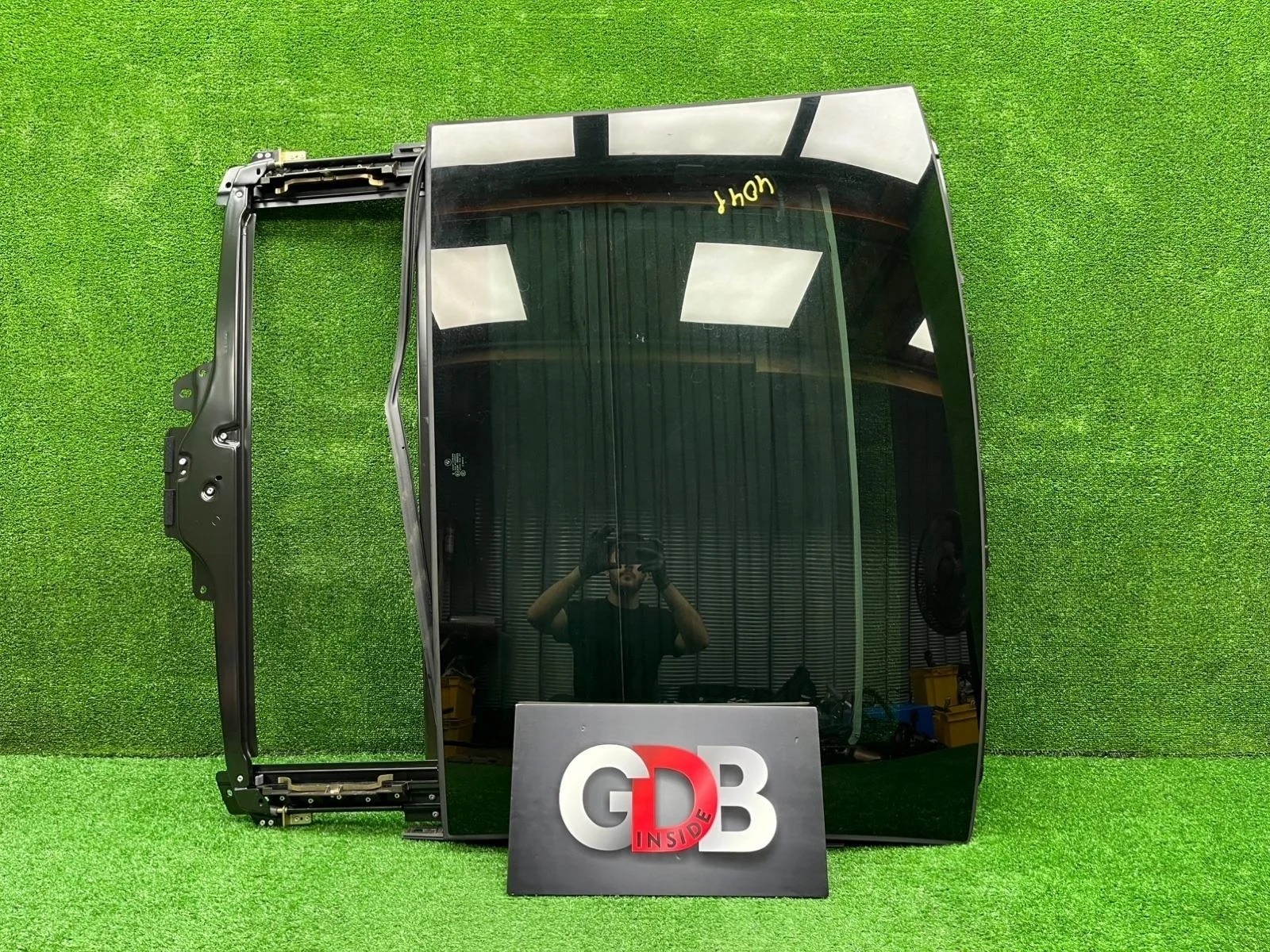 Люк BMW 6 Series 2003 54107078217 E63 N62B44A