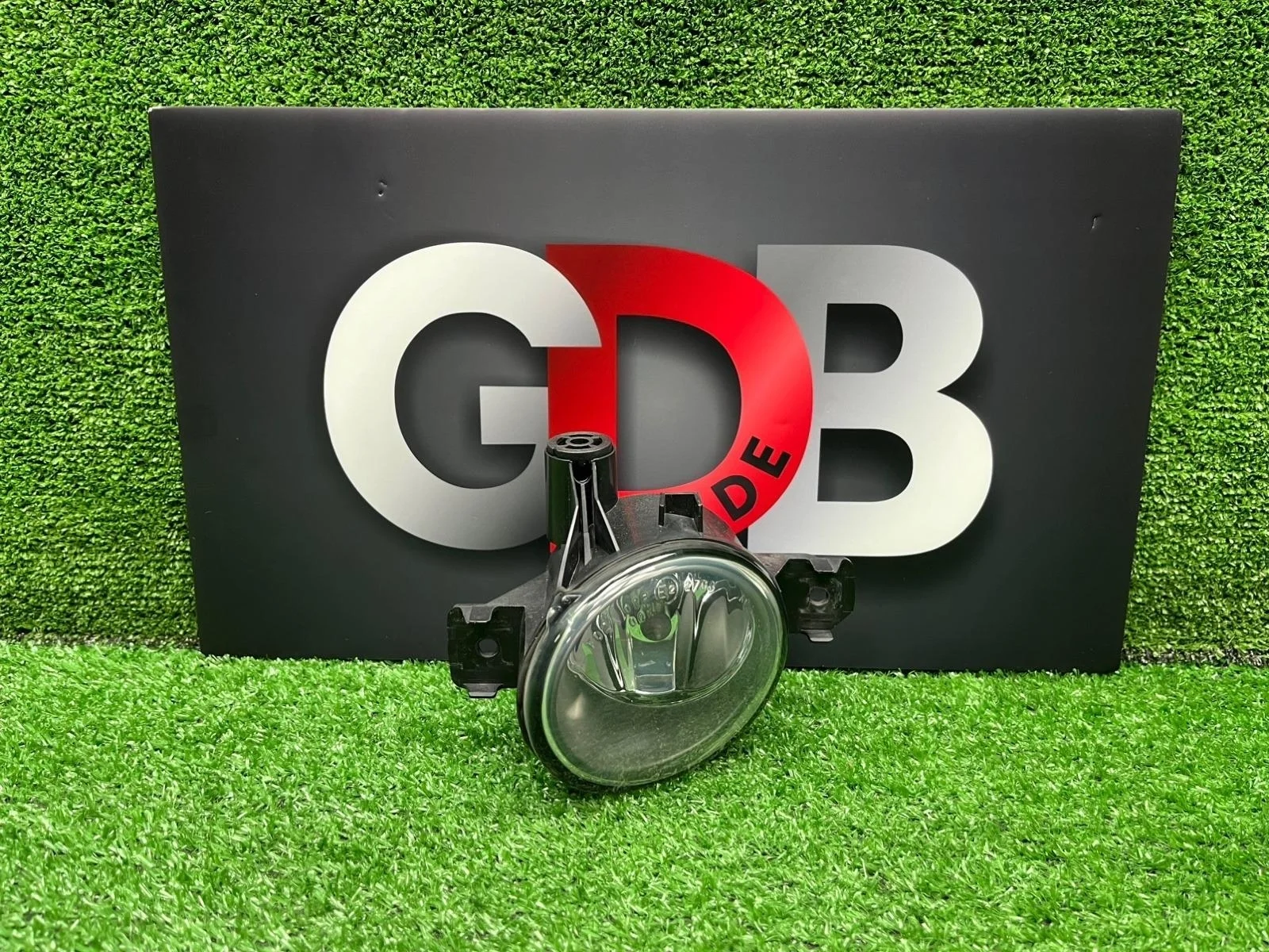 Фара противотуманная (ПТФ) Bmw X1 04.07.2011 63176924655 E84 N52B30A, передняя левая