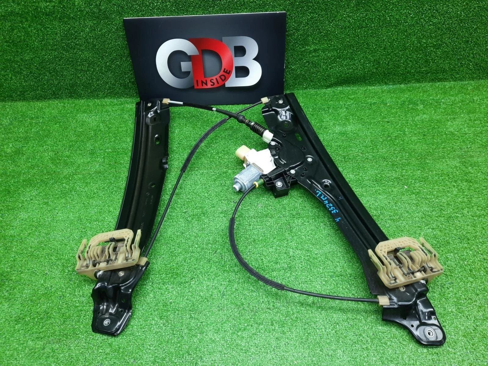 Мотор и механизм стеклоподъёмника Bmw 7 Series 08.05.2013 51337182105 F01 N55B30A, передний левый