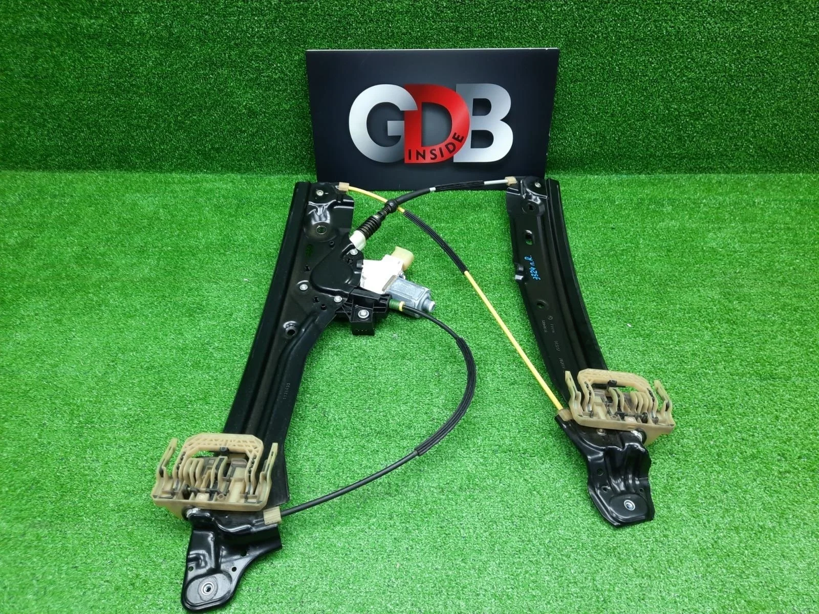 Мотор и механизм стеклоподъёмника Bmw 7 Series 08.05.2013 51337182106 F01 N55B30A, передний правый