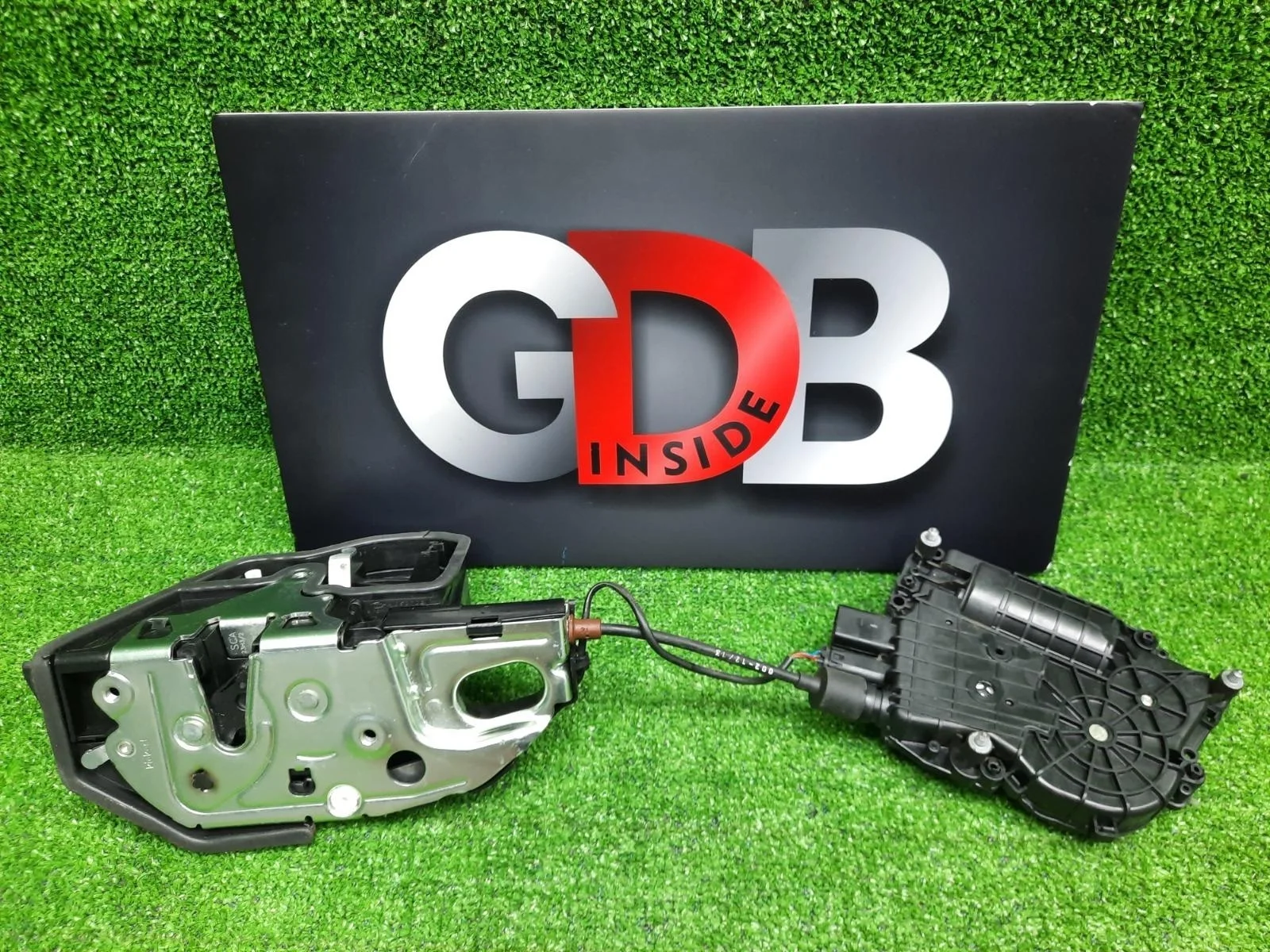 Замок двери Bmw 7 Series 08.05.2013 51227185687 F01 N55B30A, задний левый