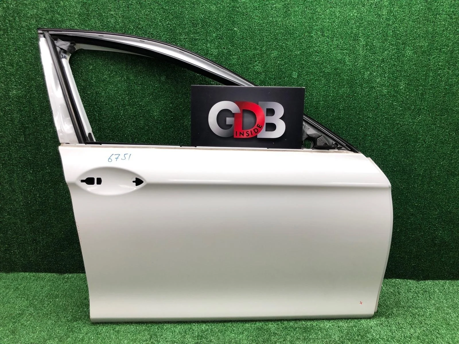 Дверь BMW 5 series 2012 41007206108 F11 N20B20B, передняя правая