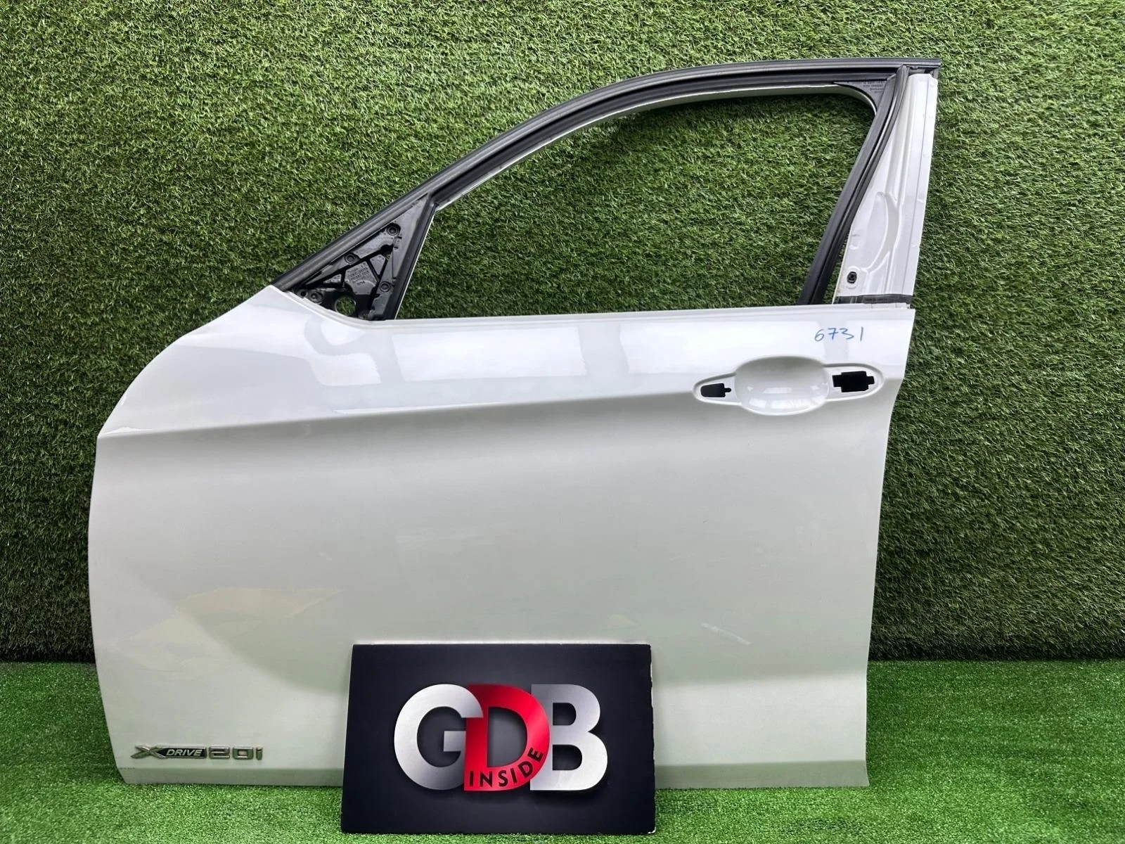 Дверь BMW X1 2012 41517339357 E84 N20B20A, передняя левая