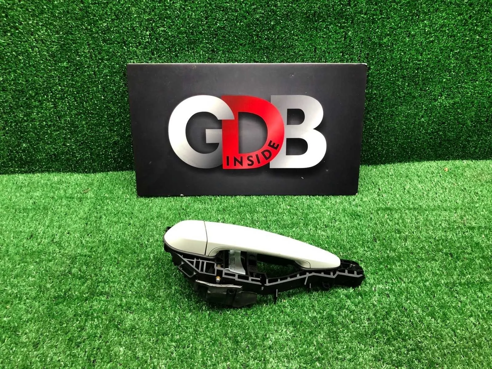 Ручка двери BMW 3 series 2013 51217207561 F30 N20B20A, задняя правая