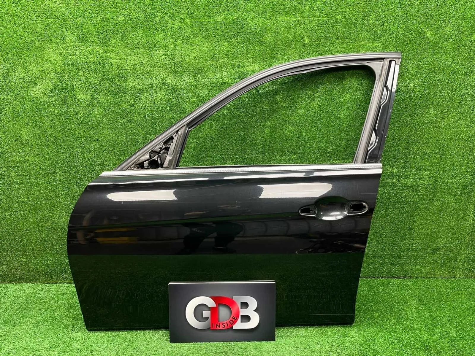 Дверь BMW 3 series 18.01.2013 41007298565 F31 N20B20B, передняя левая