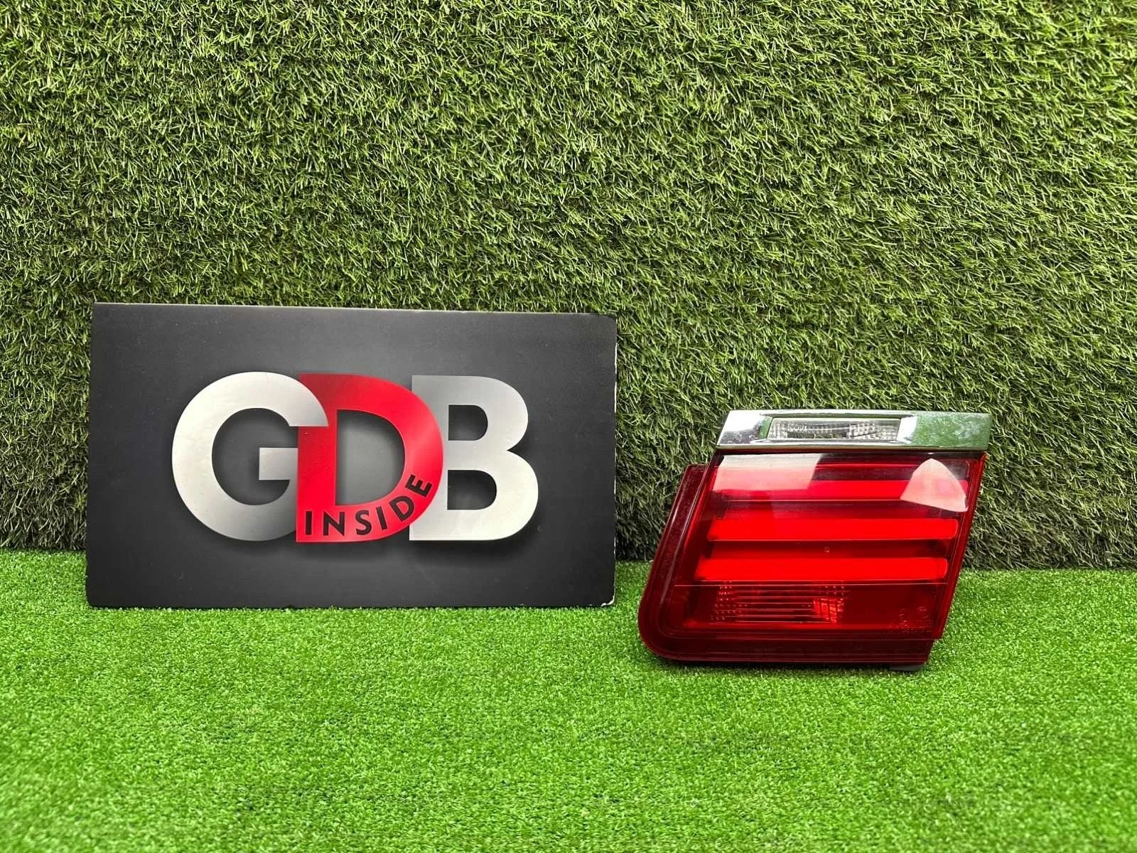 Фонарь внутренний Bmw 7 Series 10.08.2012 63217300272 F01 N55B30A, задний правый