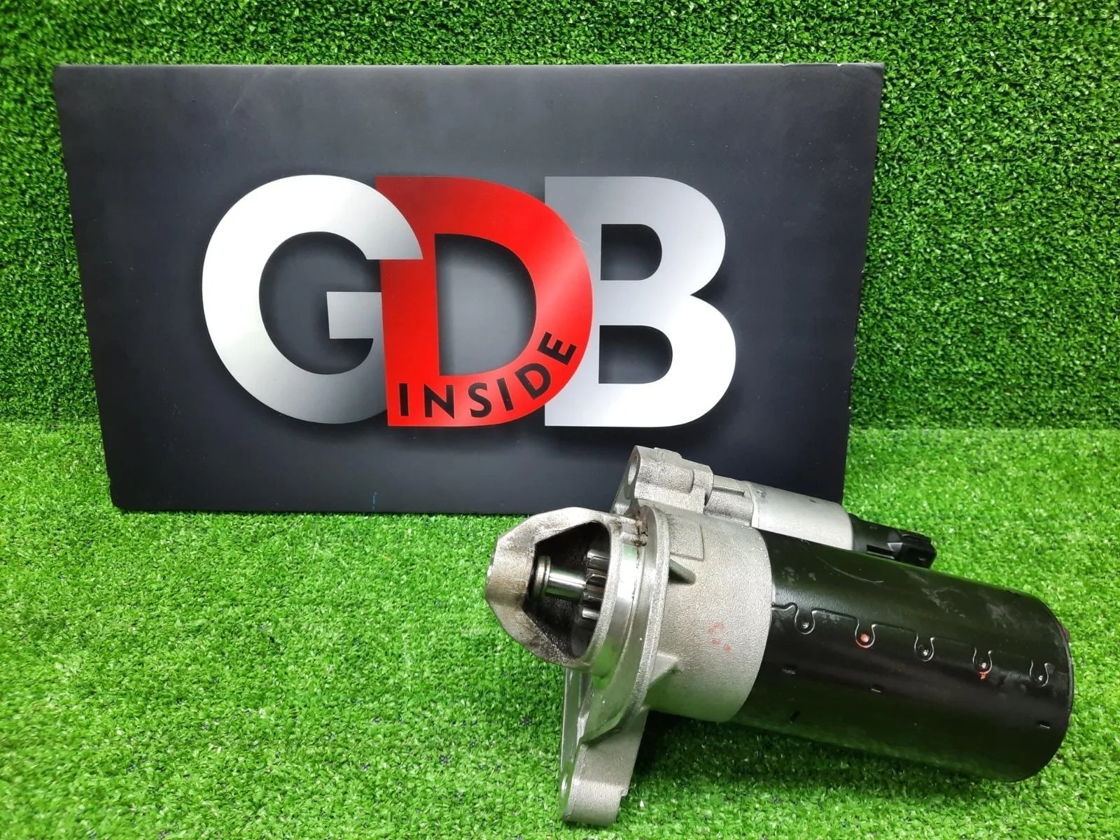 Стартер BMW 1 series 13.10.2012 12417638192 F20 N13B16A