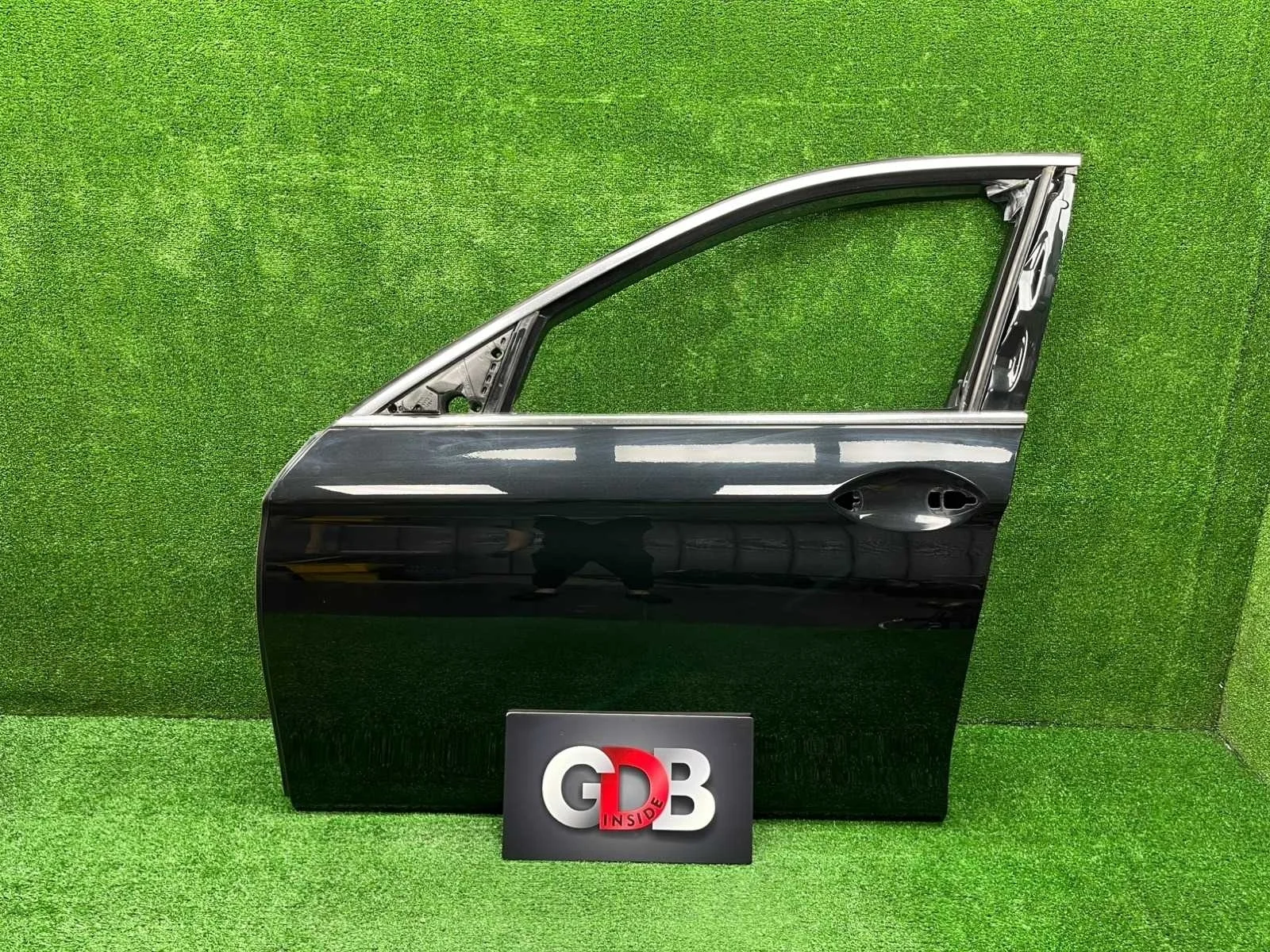 Дверь BMW 5 series 10.05.2010 41007206107 F10 N52B30A, передняя левая