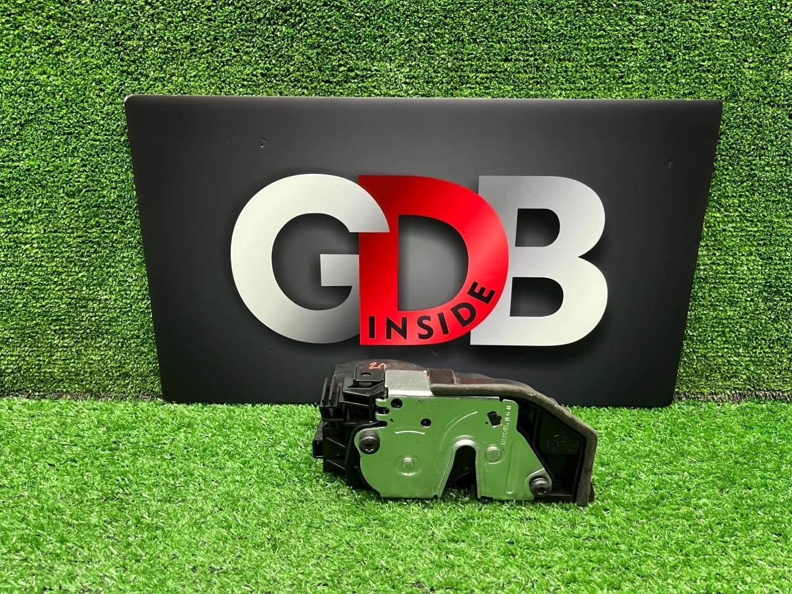 Замок двери BMW 5 series 10.05.2010 51227202147 F10 N52B30A, задний левый