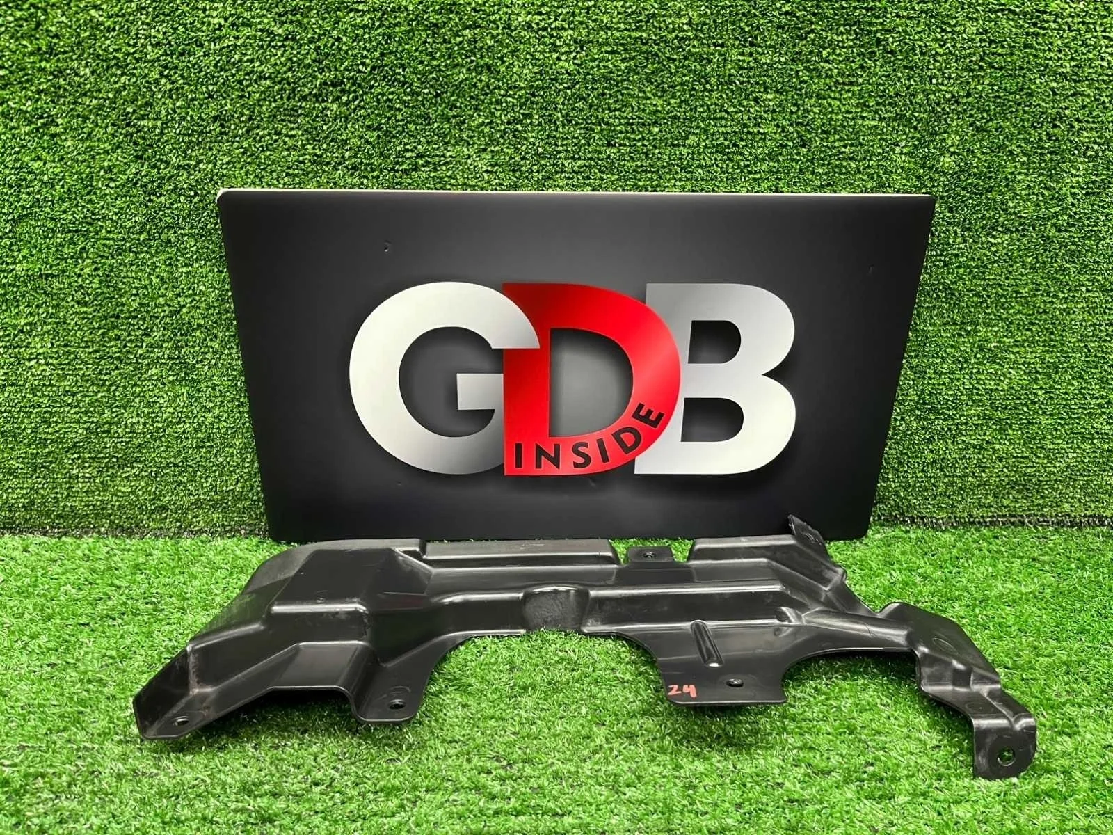 Пыльник рулевой рейки BMW X5 16.05.2014 51757160238 F15 N55B30A, передний правый