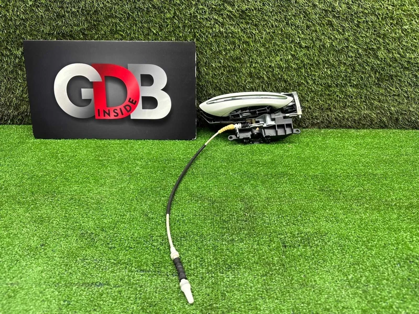 Ручка двери BMW 7 series 21.01.2011 51217231934 F01 N63B44A, задняя правая