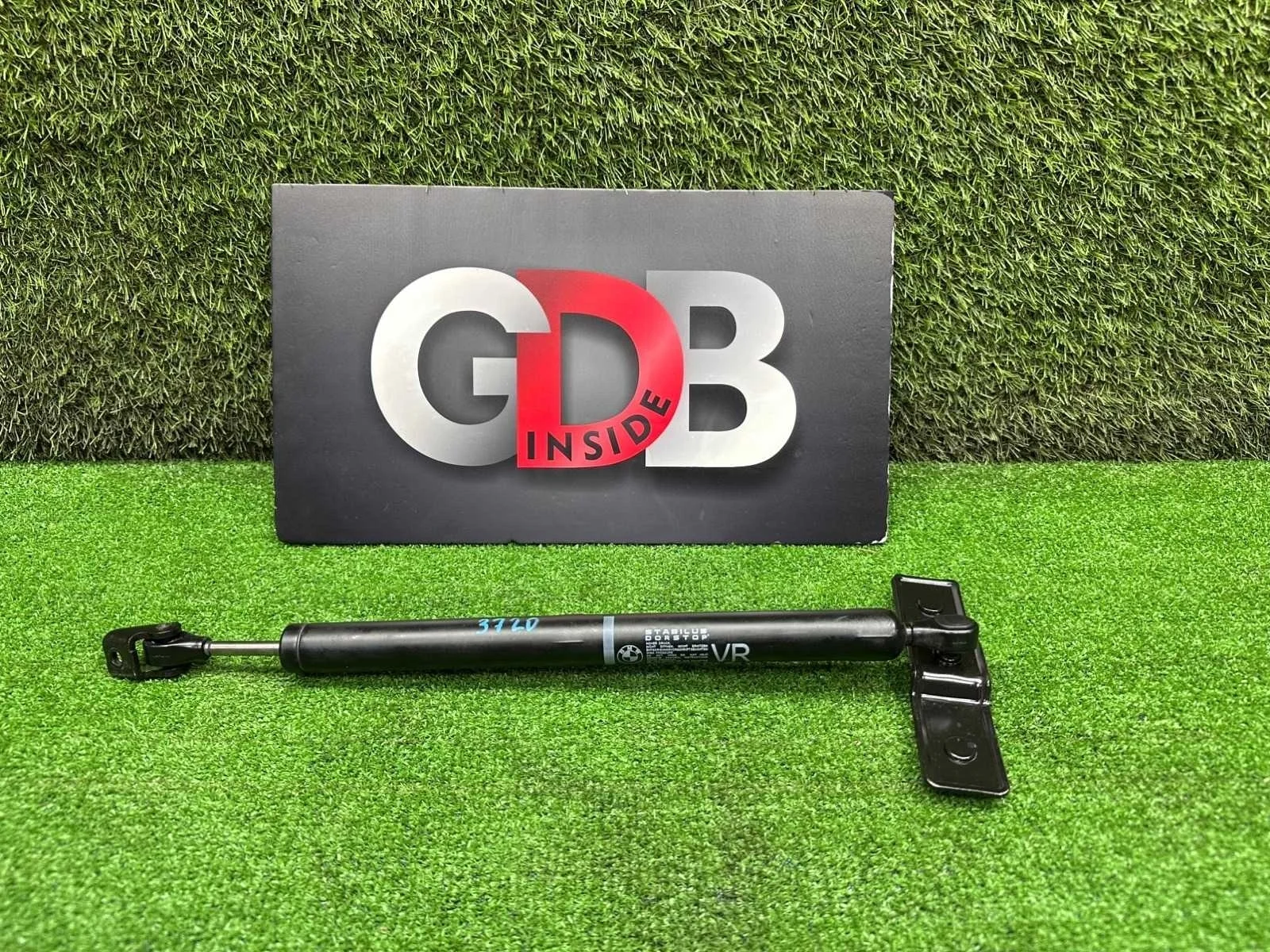 Ограничитель двери Bmw 7 Series 21.01.2011 51217177616 F01 N63B44A, передний правый