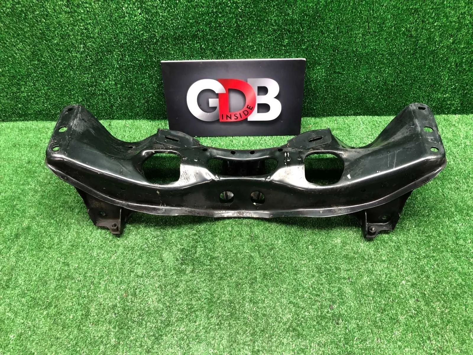 Балка Subaru Impreza WRX 04.12.2002 20101SA000 GDA EJ205, передняя