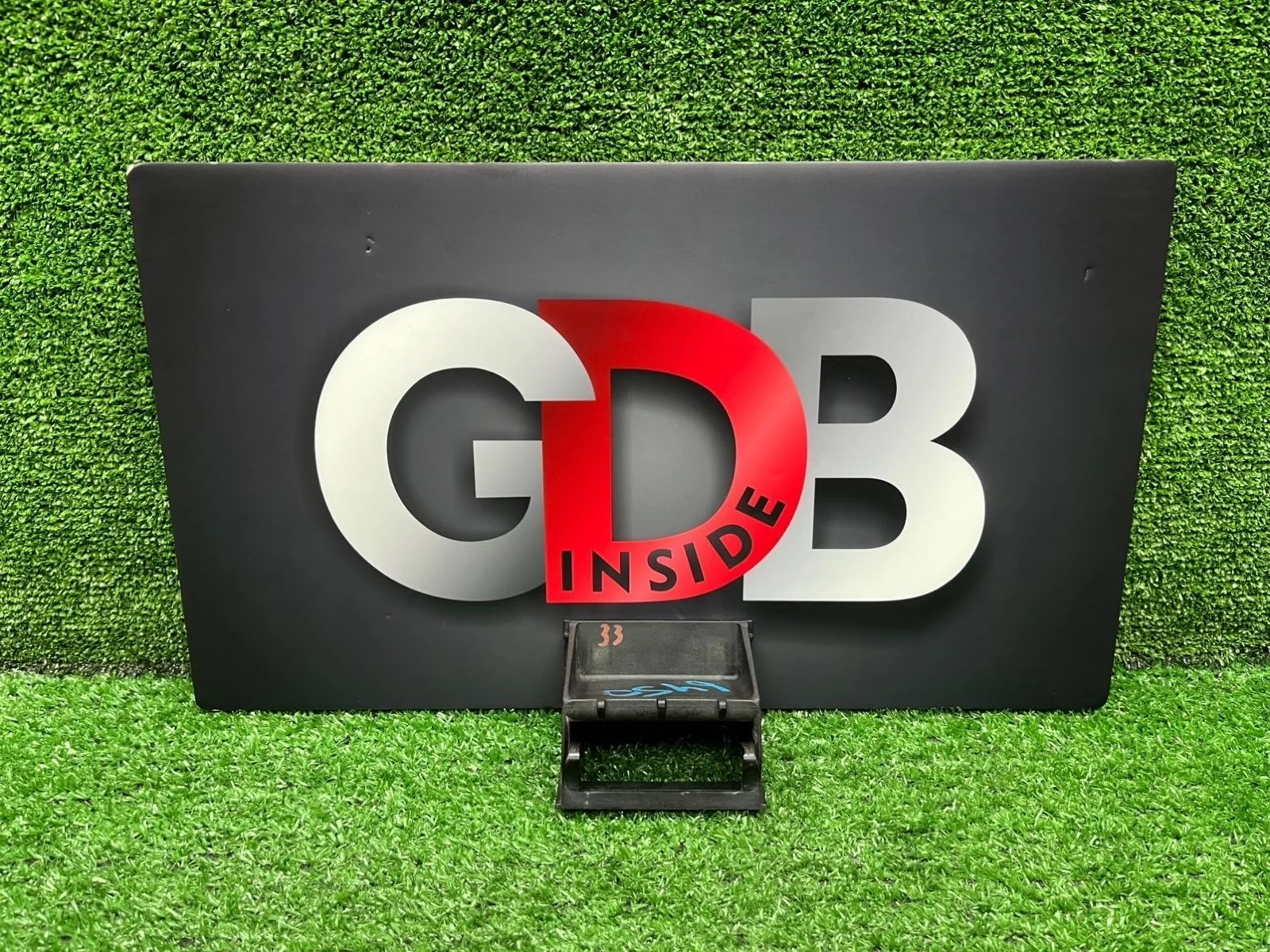 Кронштейн радиатора BMW X5 16.05.2014 17117533537 F15 N55B30A, передний