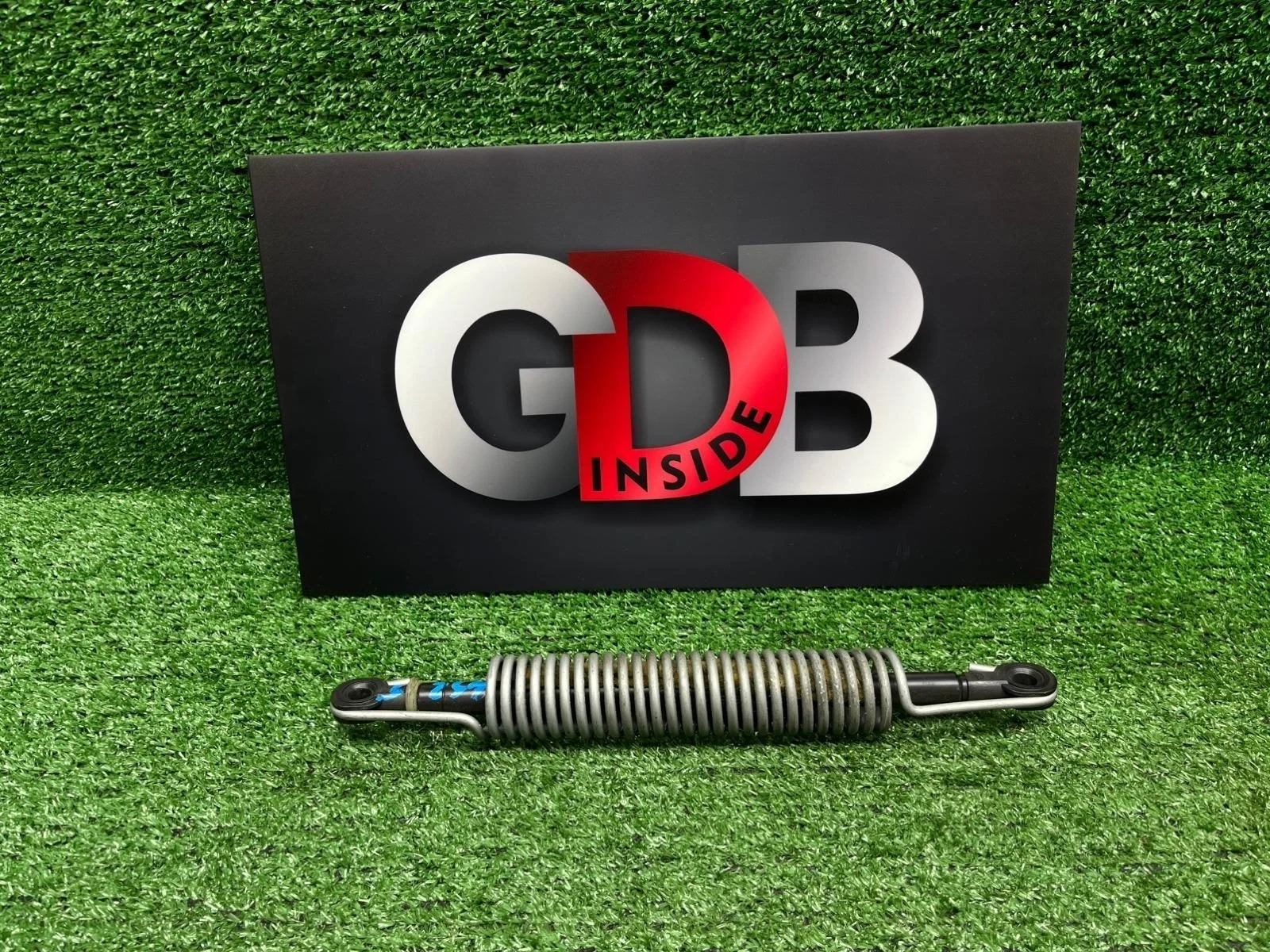 Амортизатор багажника Bmw 5 Series 09.03.2007 51247141490 E60 N62B40A, задний