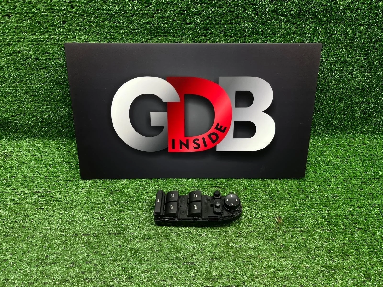 Блок управления стеклоподъемниками BMW X5 07.11.2011 61319218044 E70 N57D30A