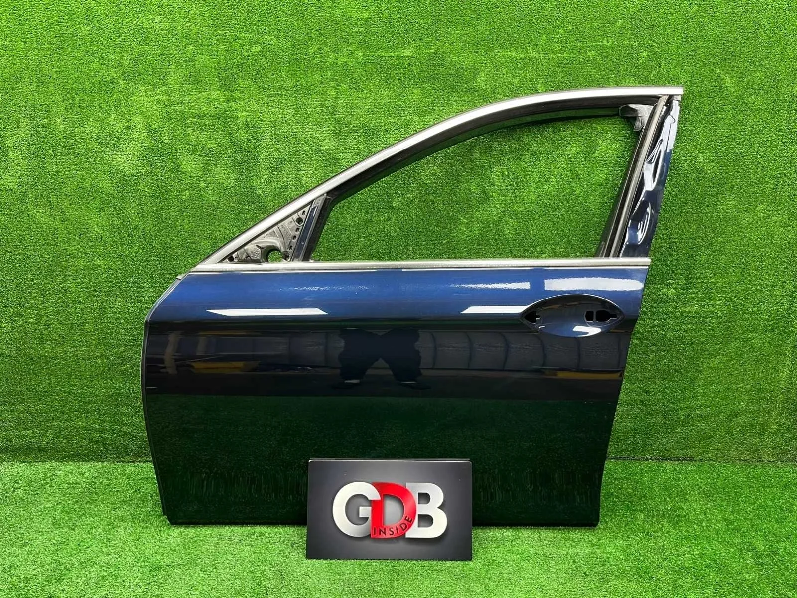 Дверь BMW 5 series 08.07.2014 41007206107 F10 N55B30A, передняя левая