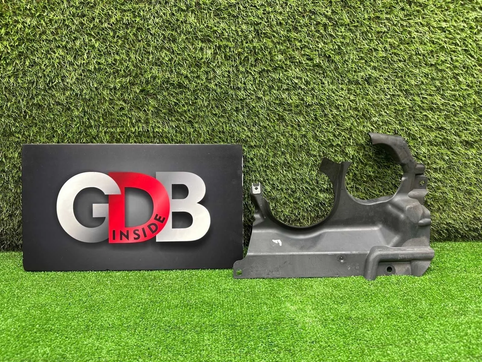 Пыльник ДВС BMW X1 23.09.2011 51712990817 E84 N20B20A, передний левый