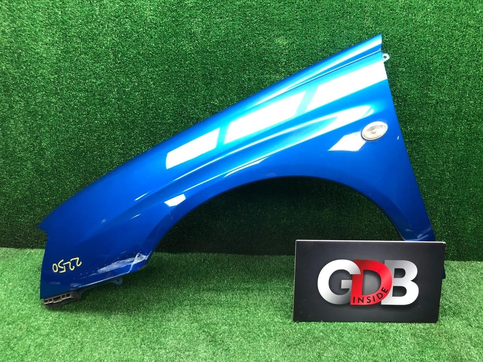 Крыло Subaru Impreza WRX 04.12.2002 57110FE090 GDA EJ205, переднее левое