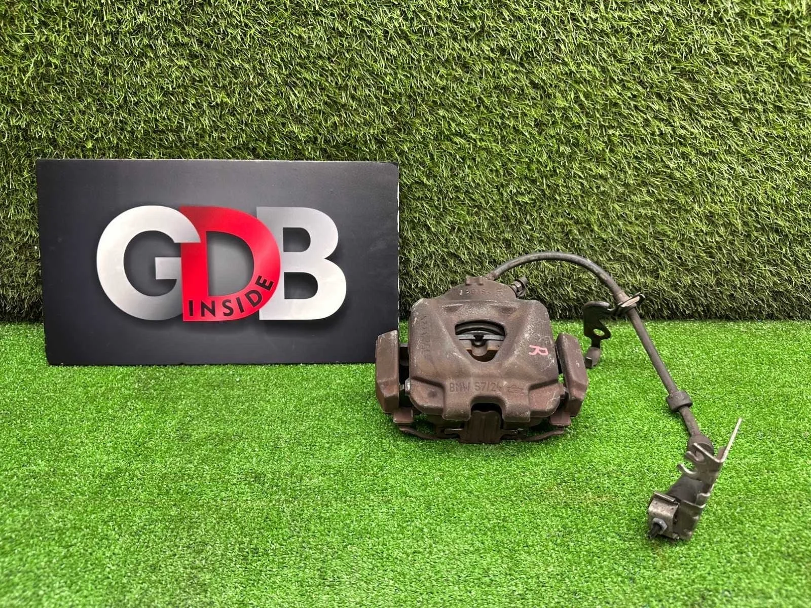 Суппорт Bmw X1 23.09.2011 34116778146 E84 N20B20A, передний правый