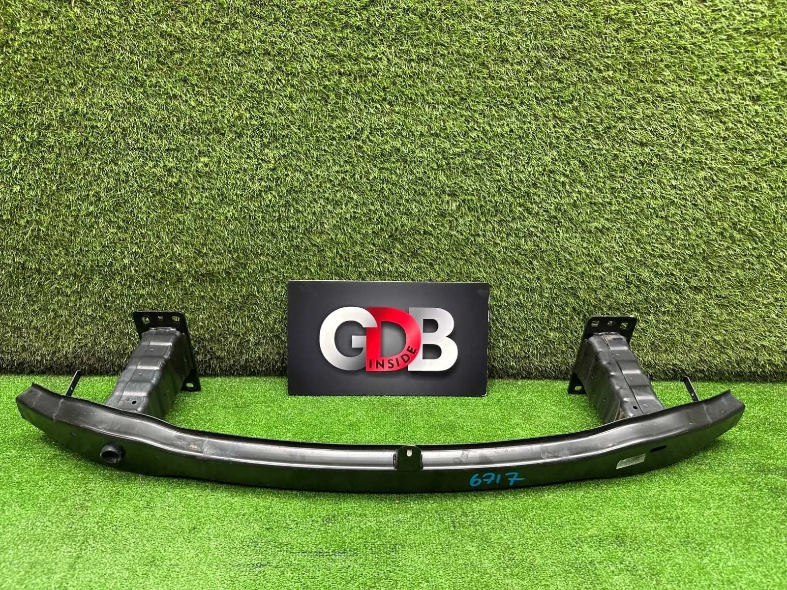 Усилитель бампера BMW X1 23.09.2011 51112990187 E84 N20B20A, передний