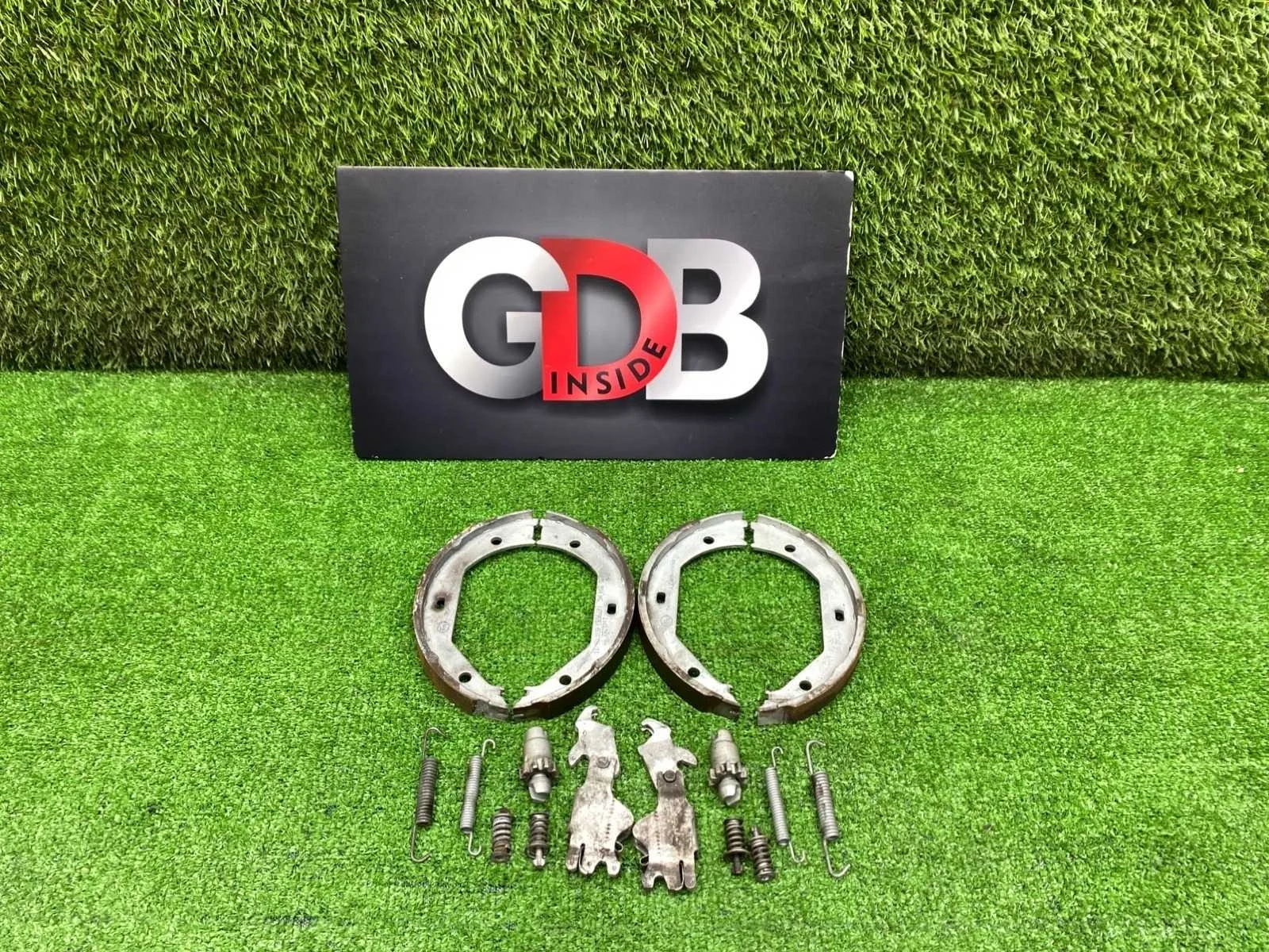 Колодки ручного тормоза BMW X1 23.09.2011 34416761292 E84 N20B20A