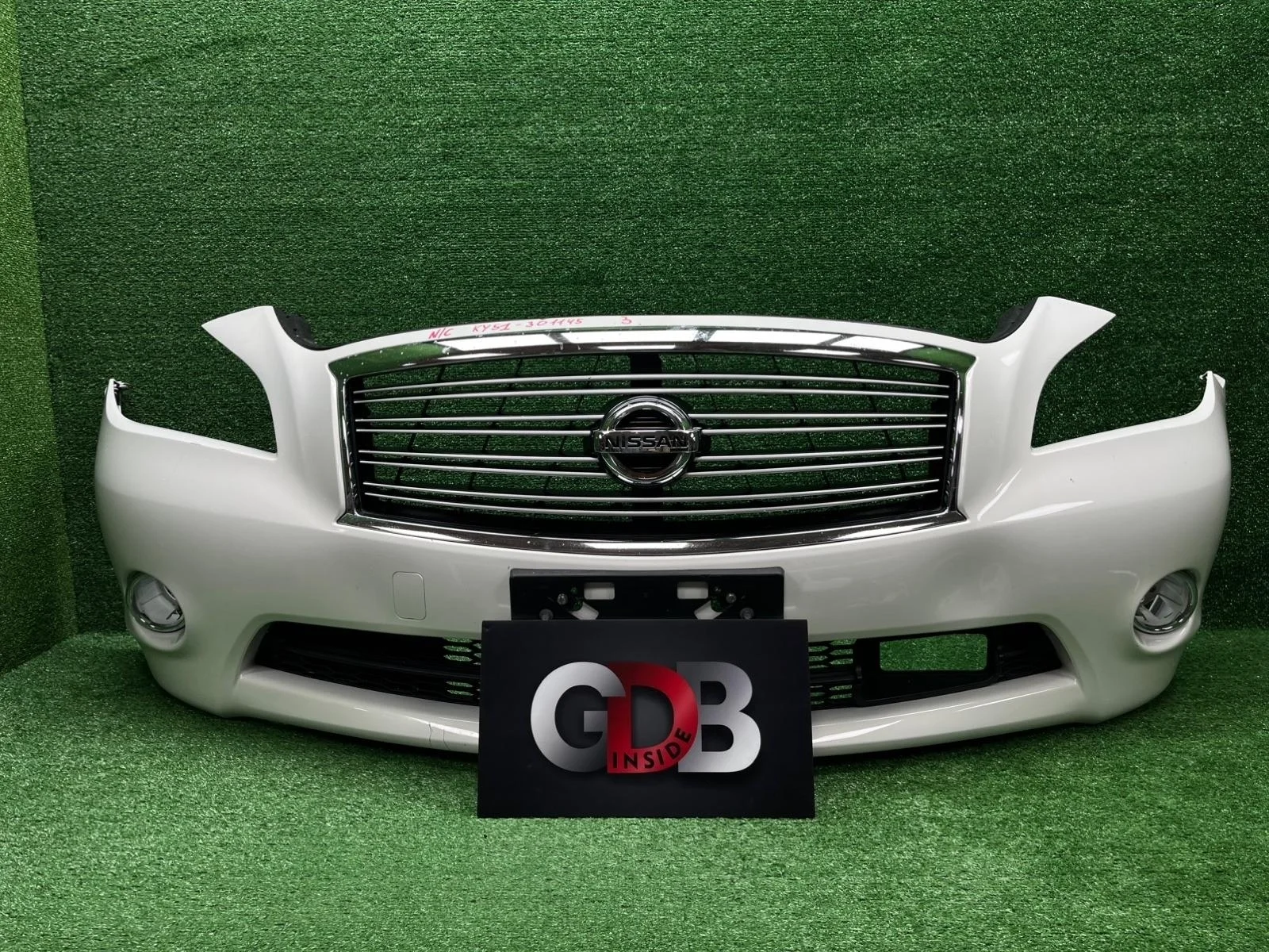 Бампер Nissan FUGA 620221ME0C KY51, передний