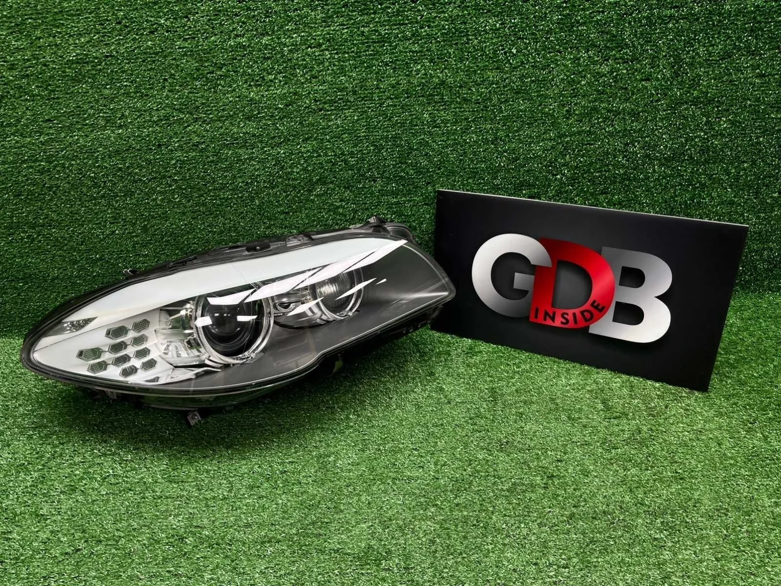 Фара BMW 5 series 2011 63117271906 F11 N52B25AF, передняя правая