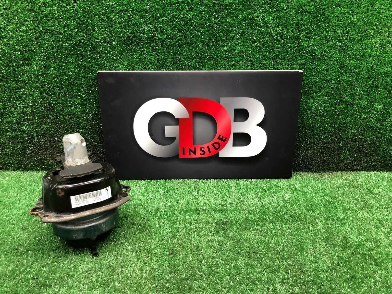 Подушка двс Bmw X5 19.01.2012 22116795417 E70 N57D30A