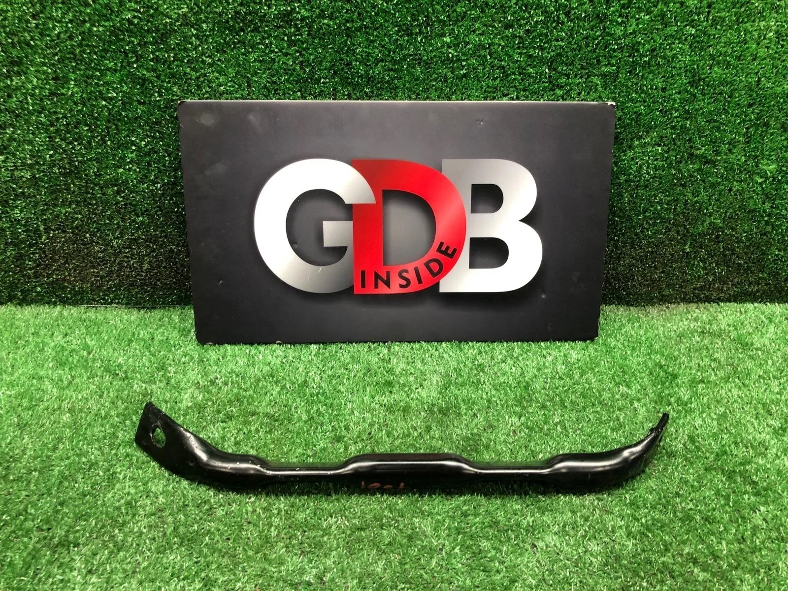 Распорка Bmw X5 19.01.2012 51717159587 E70 N57D30A, левая