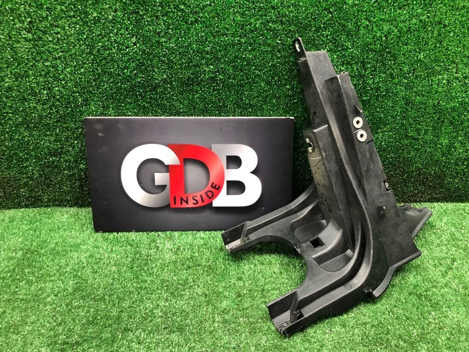 Кронштейн фары BMW X5 07.11.2011 51657157983 E70 N57D30A, передний левый