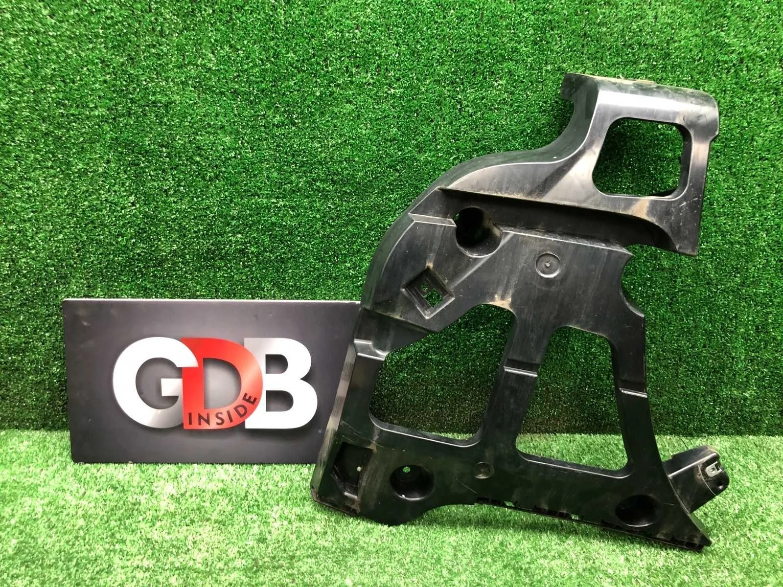 Крепление бампера BMW X5 19.01.2012 51127227757 E70 N57D30A, заднее левое