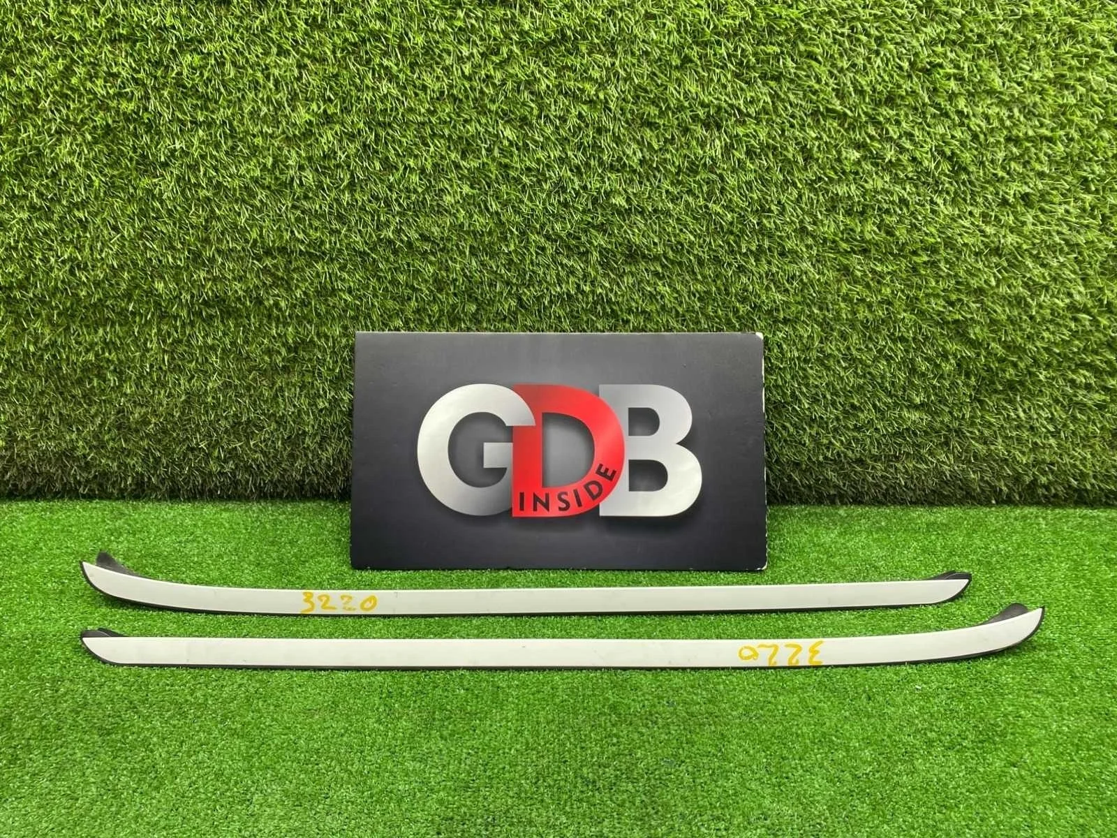 Молдинг лобового стекла BMW X5 07.11.2011 51317250395 E70 N57D30A