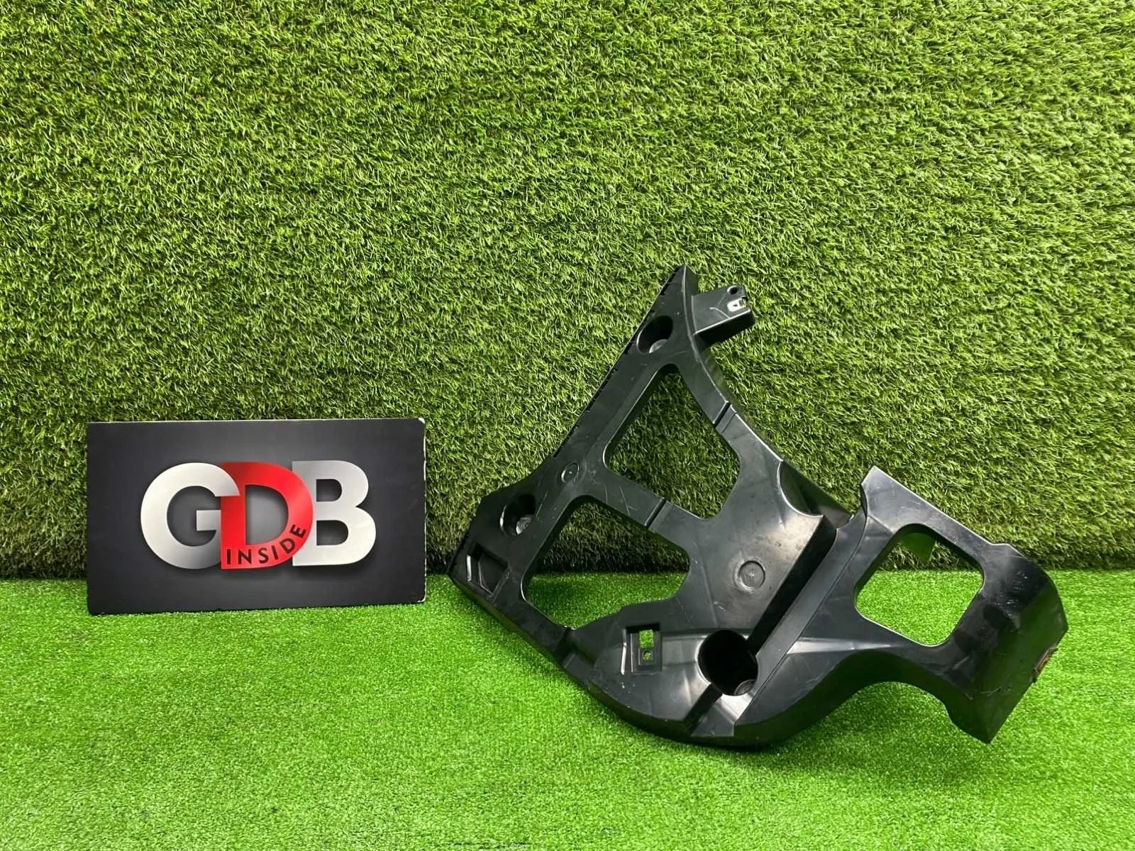 Крепление бампера BMW X5 07.11.2011 51127227758 E70 N57D30A, заднее правое