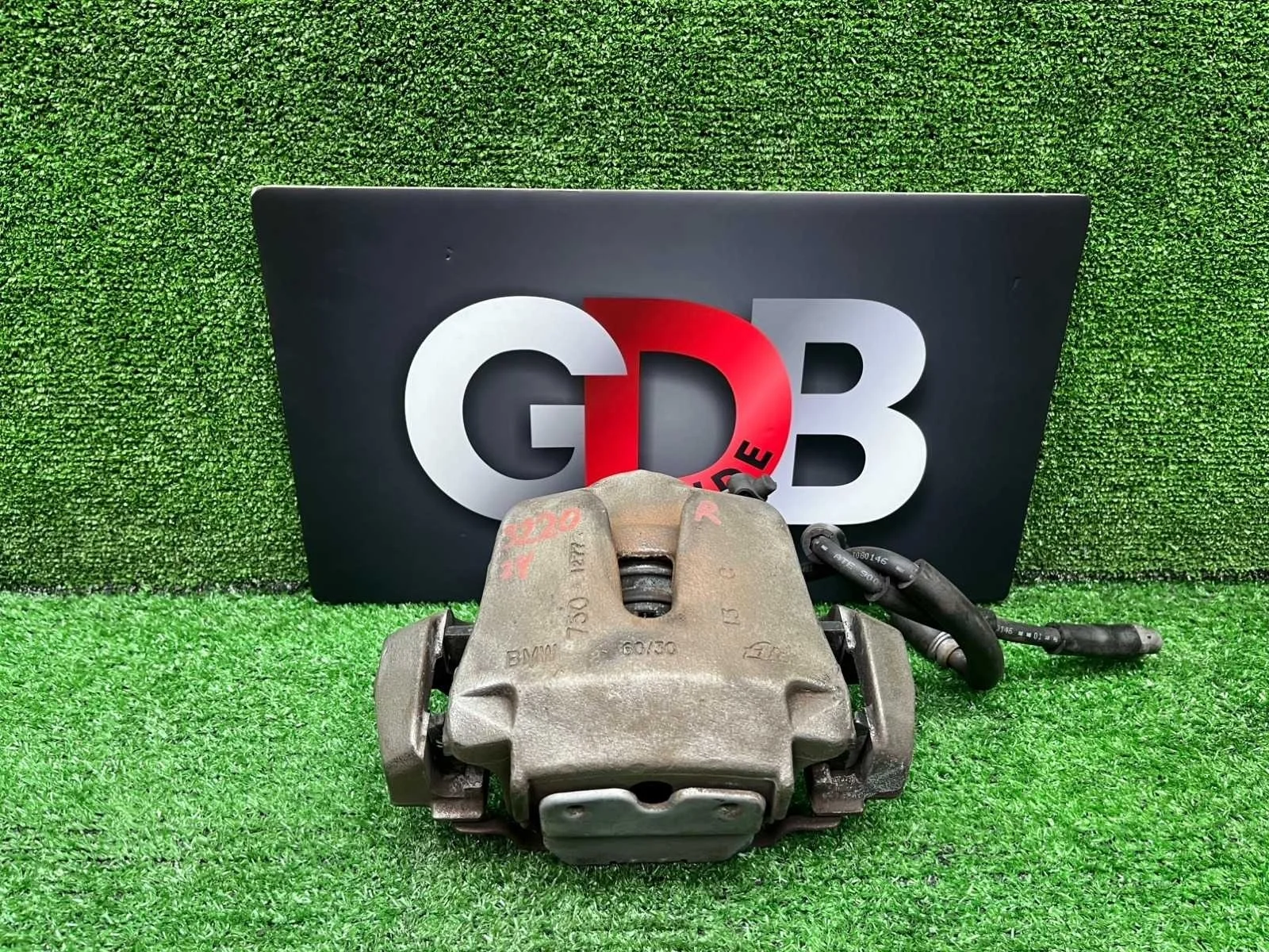 Суппорт BMW X5 07.11.2011 34116776784 E70 N57D30A, передний правый