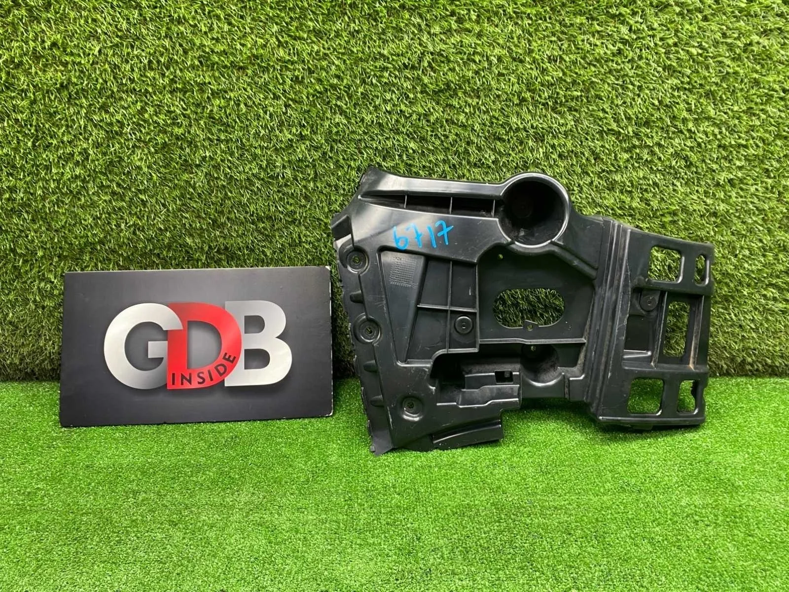 Кронштейн бампера BMW X1 23.09.2011 51124884489 E84 N20B20A, задний левый